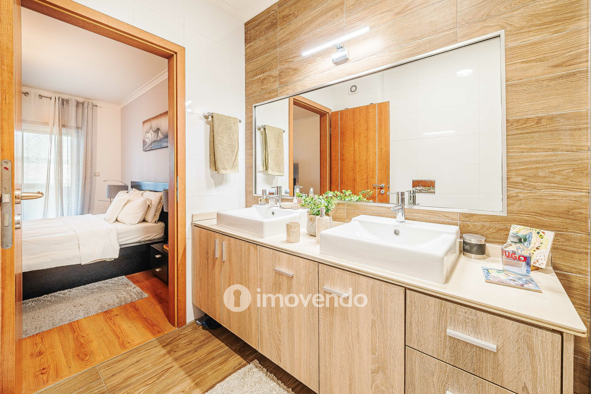 Apartamento T3, com estacionamento, em São Domingos de Rana