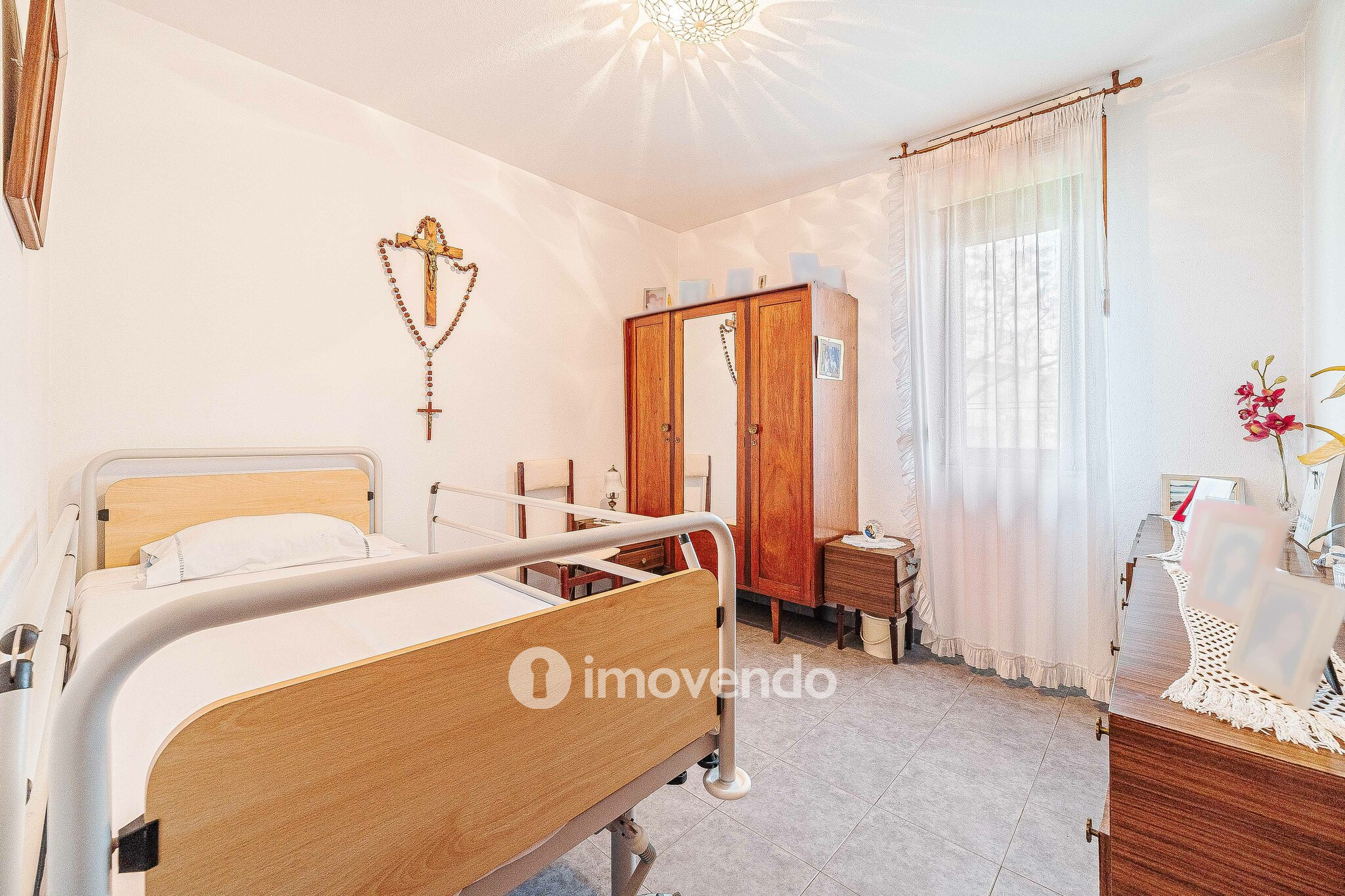 Apartamento T3 com arrecadação enorme, em Corroios