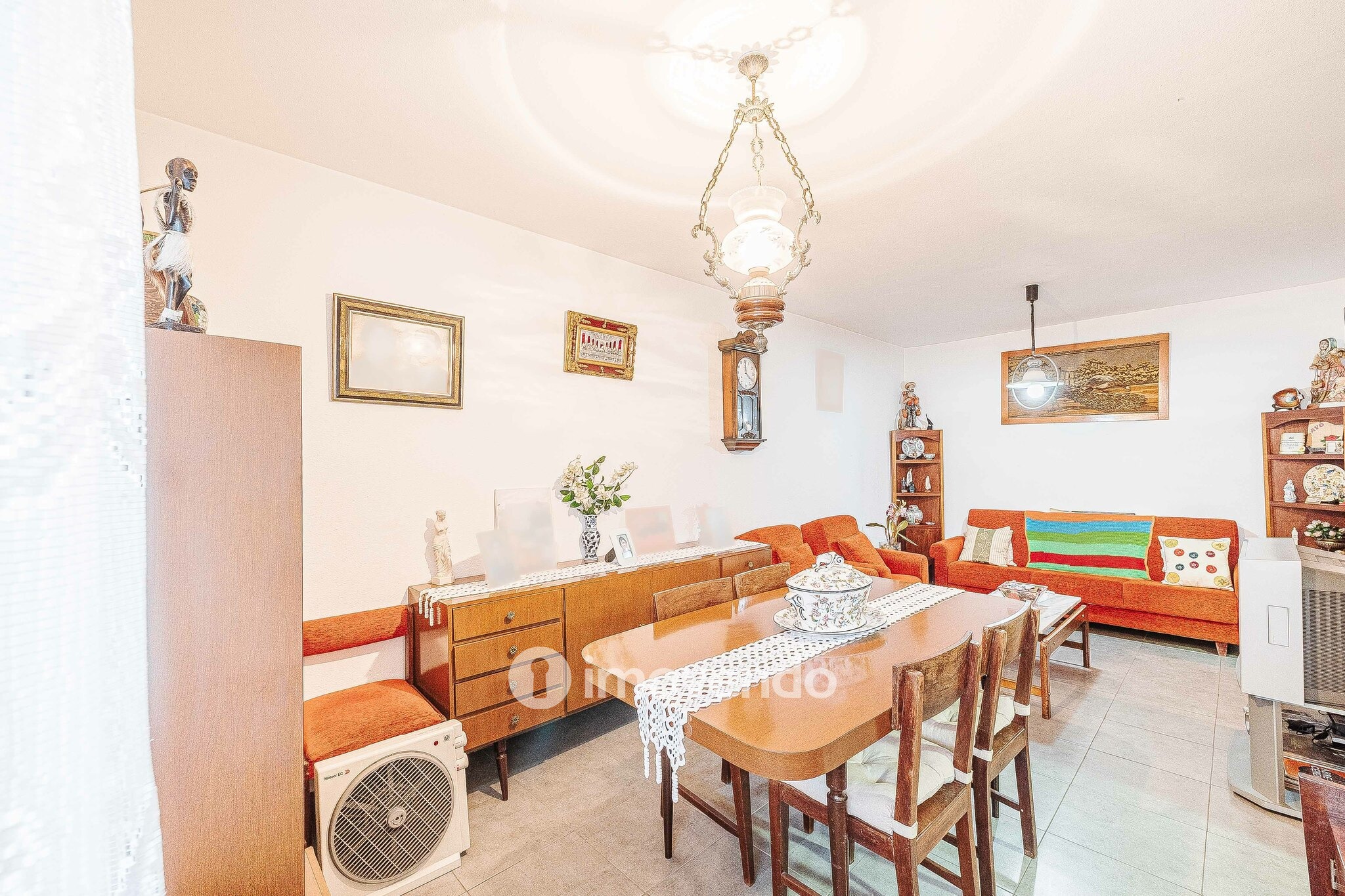 Apartamento T3 com arrecadação enorme, em Corroios