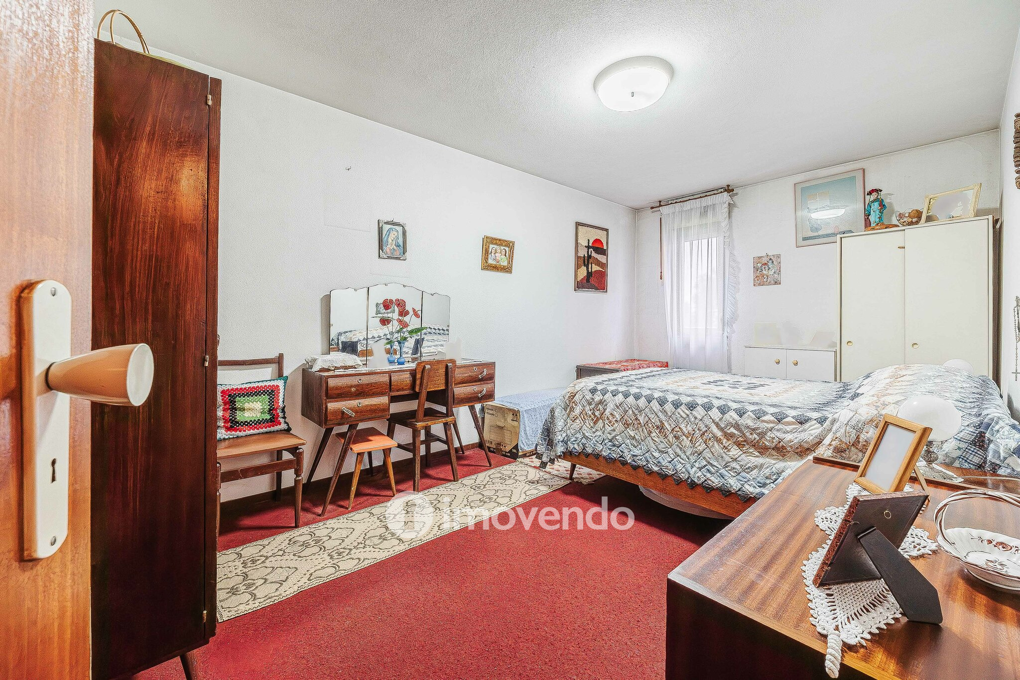 Apartamento T3 com arrecadação enorme, em Corroios