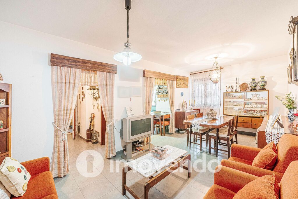 Apartamento T3 em Seixal, Setúbal com 93 m<sup>2</sup> por 280.000