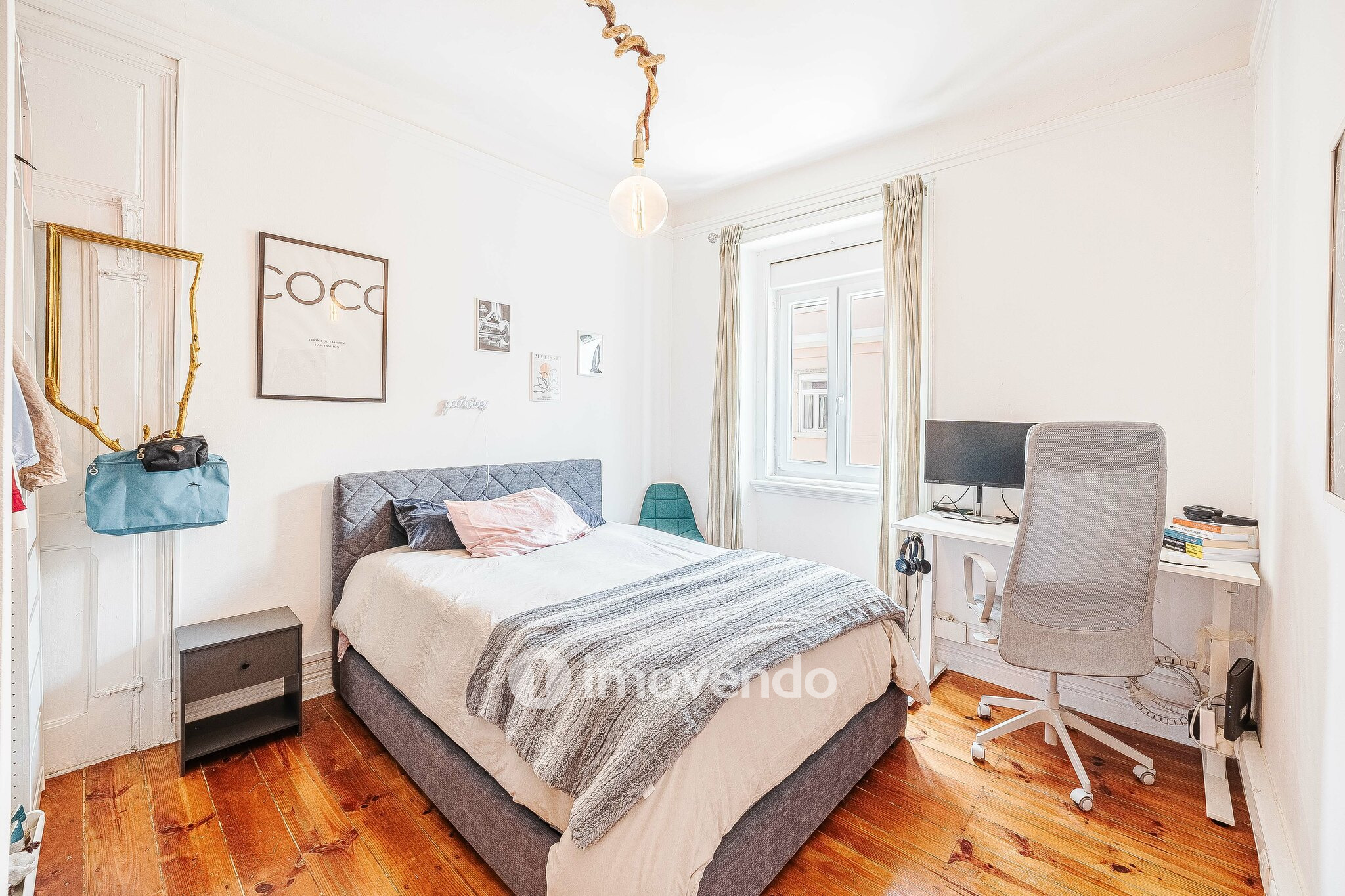 Apartamento T2 mobilado e com cozinha equipada, na Penha de França