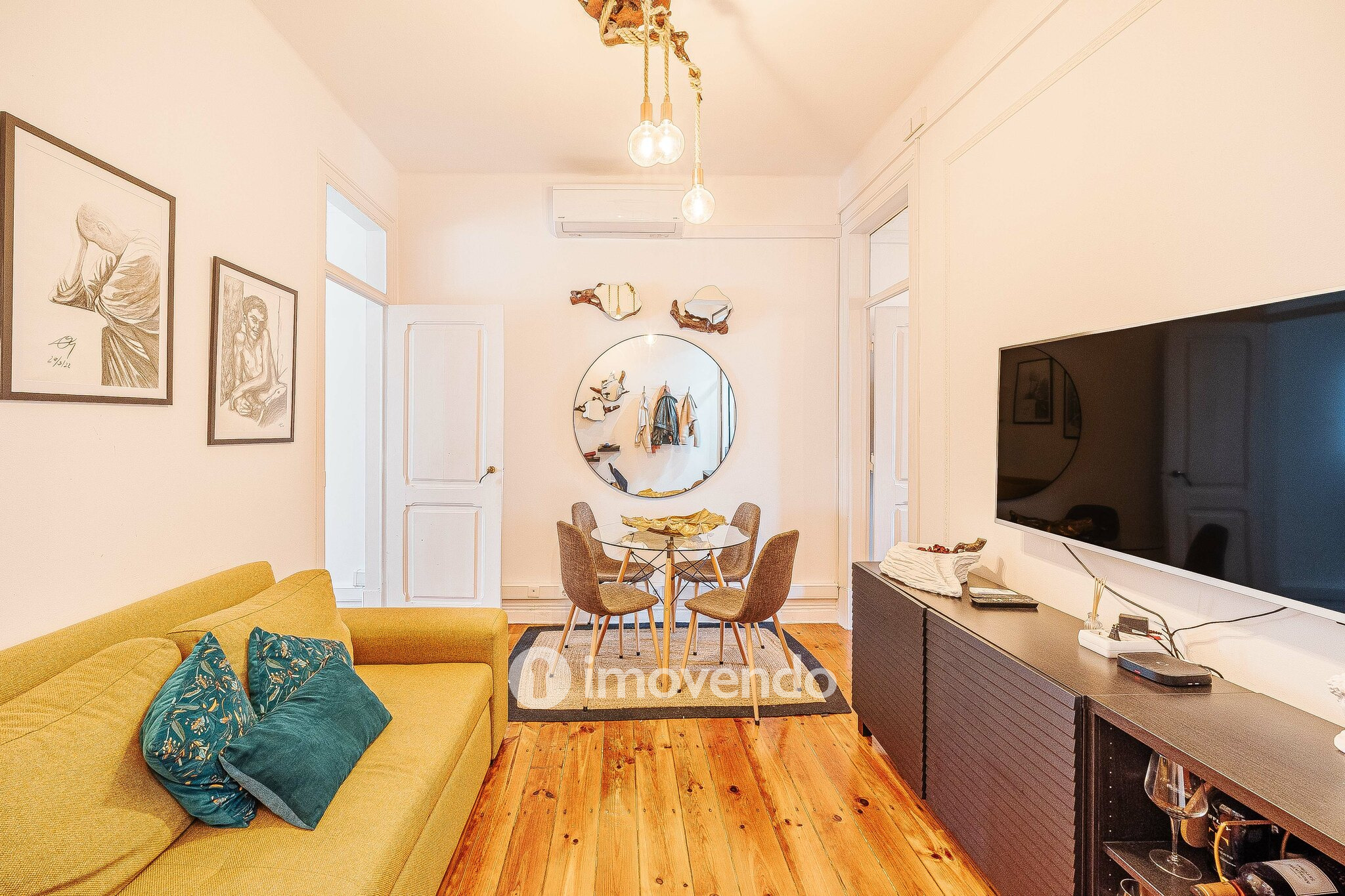 Apartamento T2 mobilado e com cozinha equipada, na Penha de França