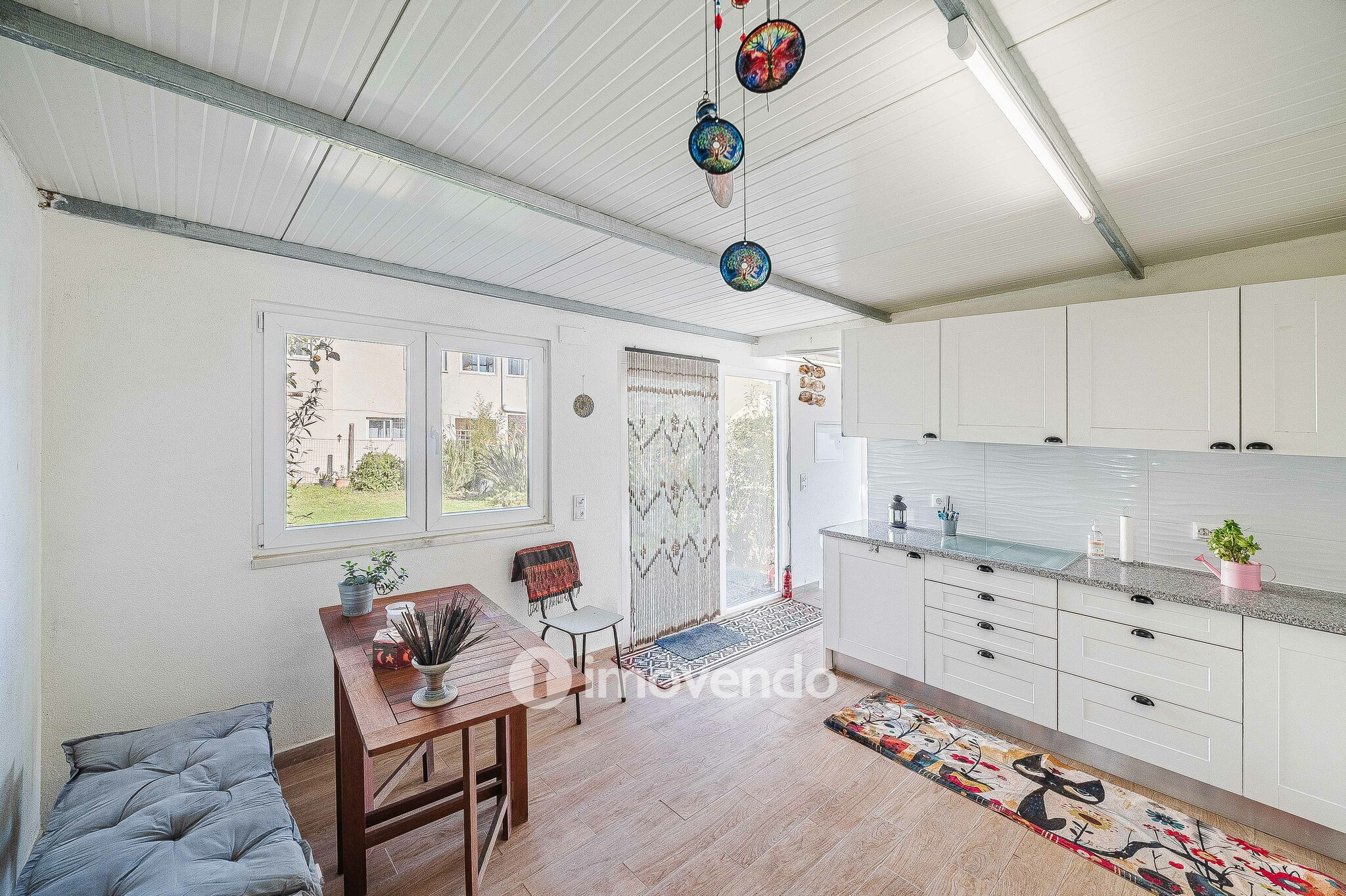 Moradia T3 mais Anexo T1 e Anexo T0 independentes, em Barcarena