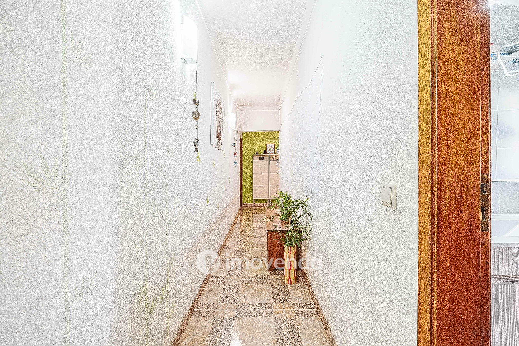 Moradia T3 mais Anexo T1 e Anexo T0 independentes, em Barcarena