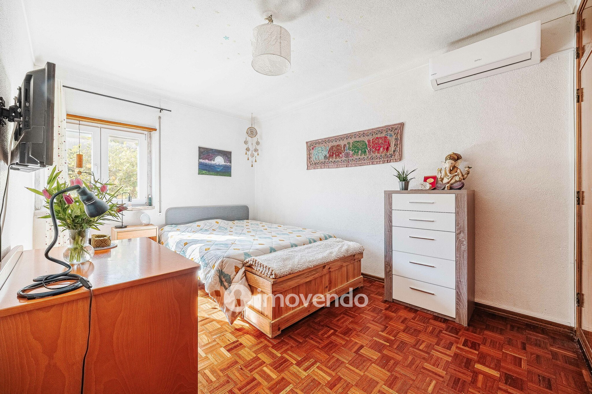 Moradia T3 mais Anexo T1 e Anexo T0 independentes, em Barcarena