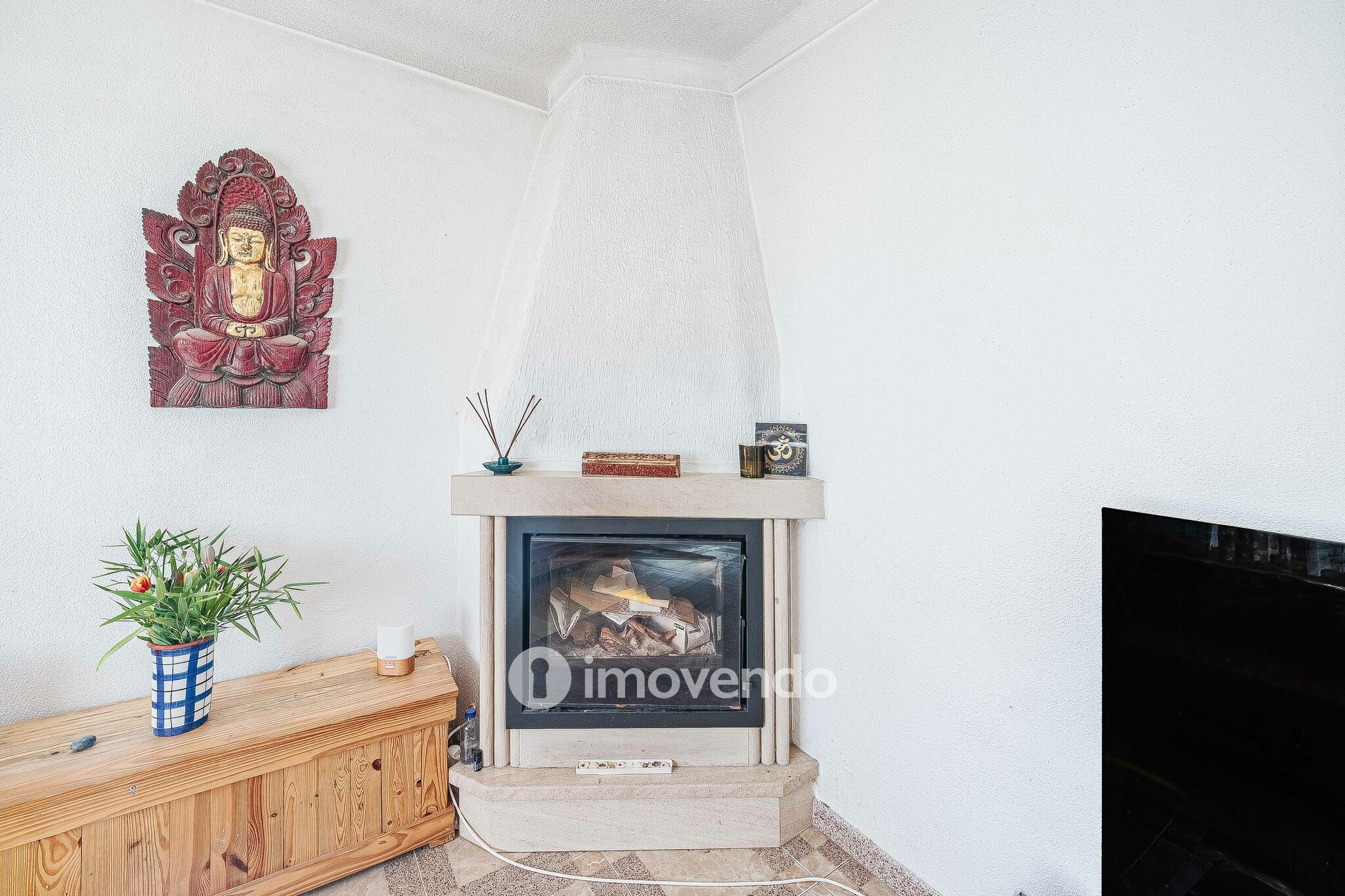 Moradia T3 mais Anexo T1 e Anexo T0 independentes, em Barcarena