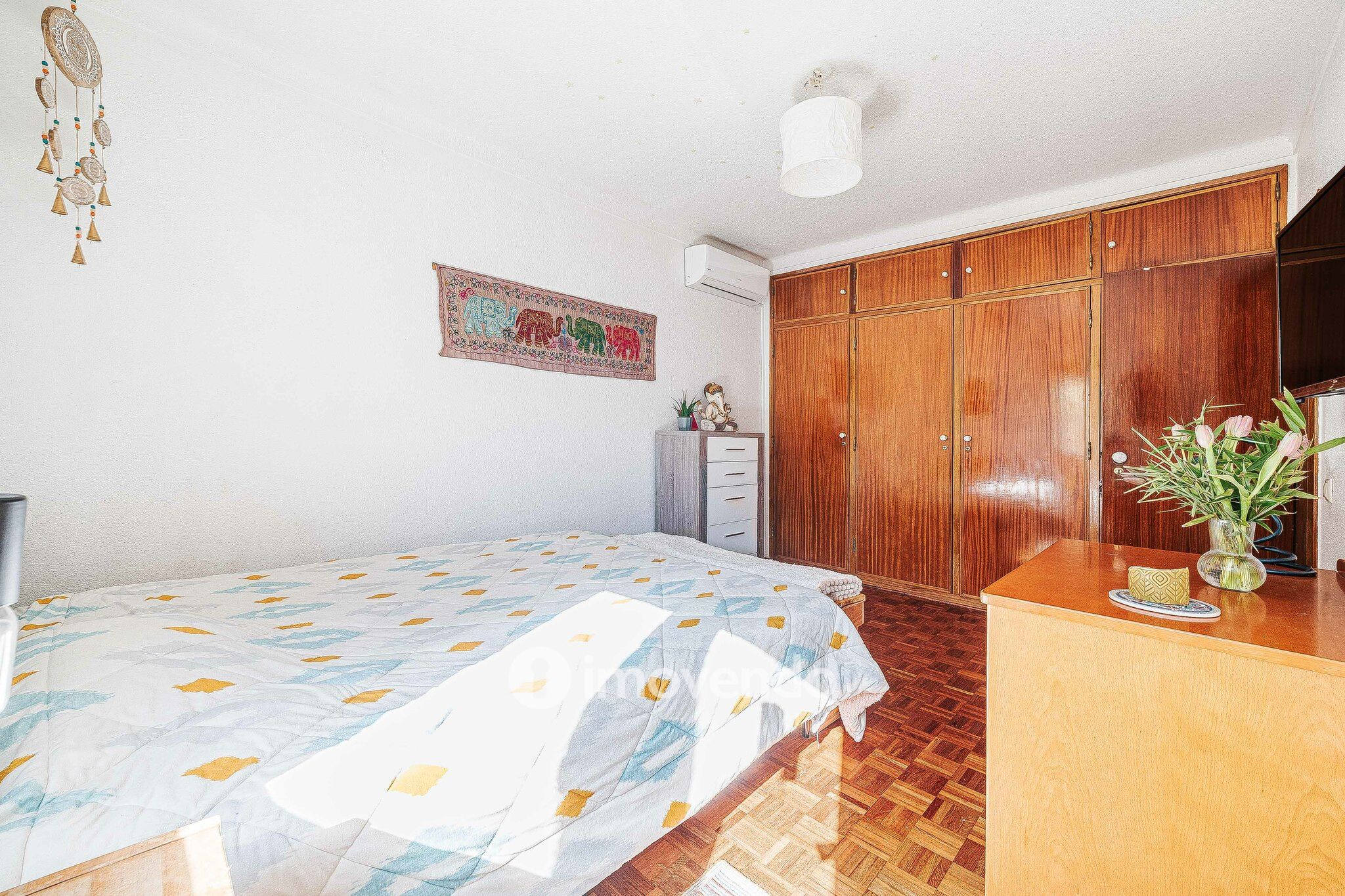 Moradia T3 mais Anexo T1 e Anexo T0 independentes, em Barcarena