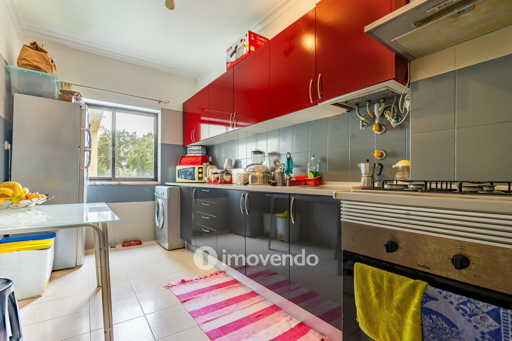 Apartamento T2 com arrecadação, na Quinta do Conde