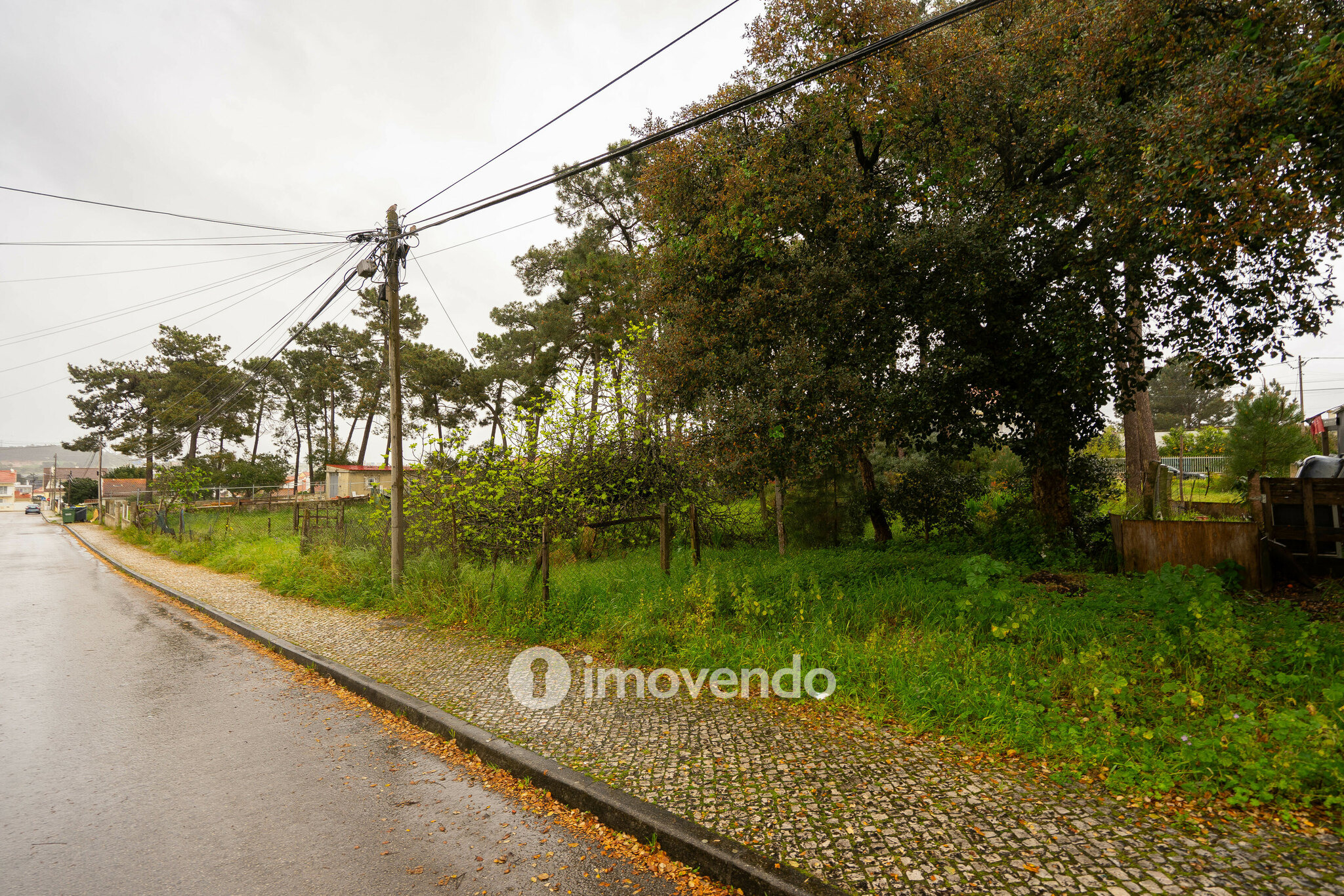 Apartamento T2 com arrecadação, na Quinta do Conde