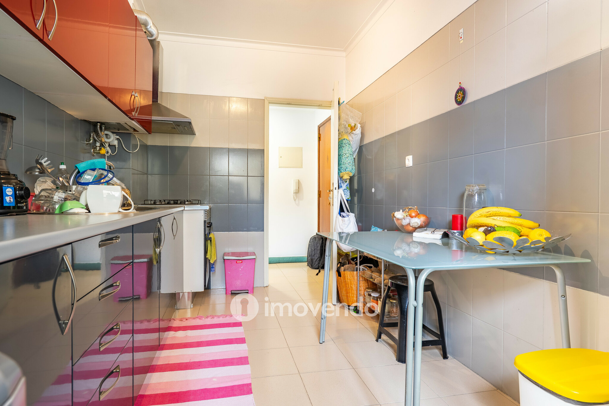 Apartamento T2 com arrecadação, na Quinta do Conde