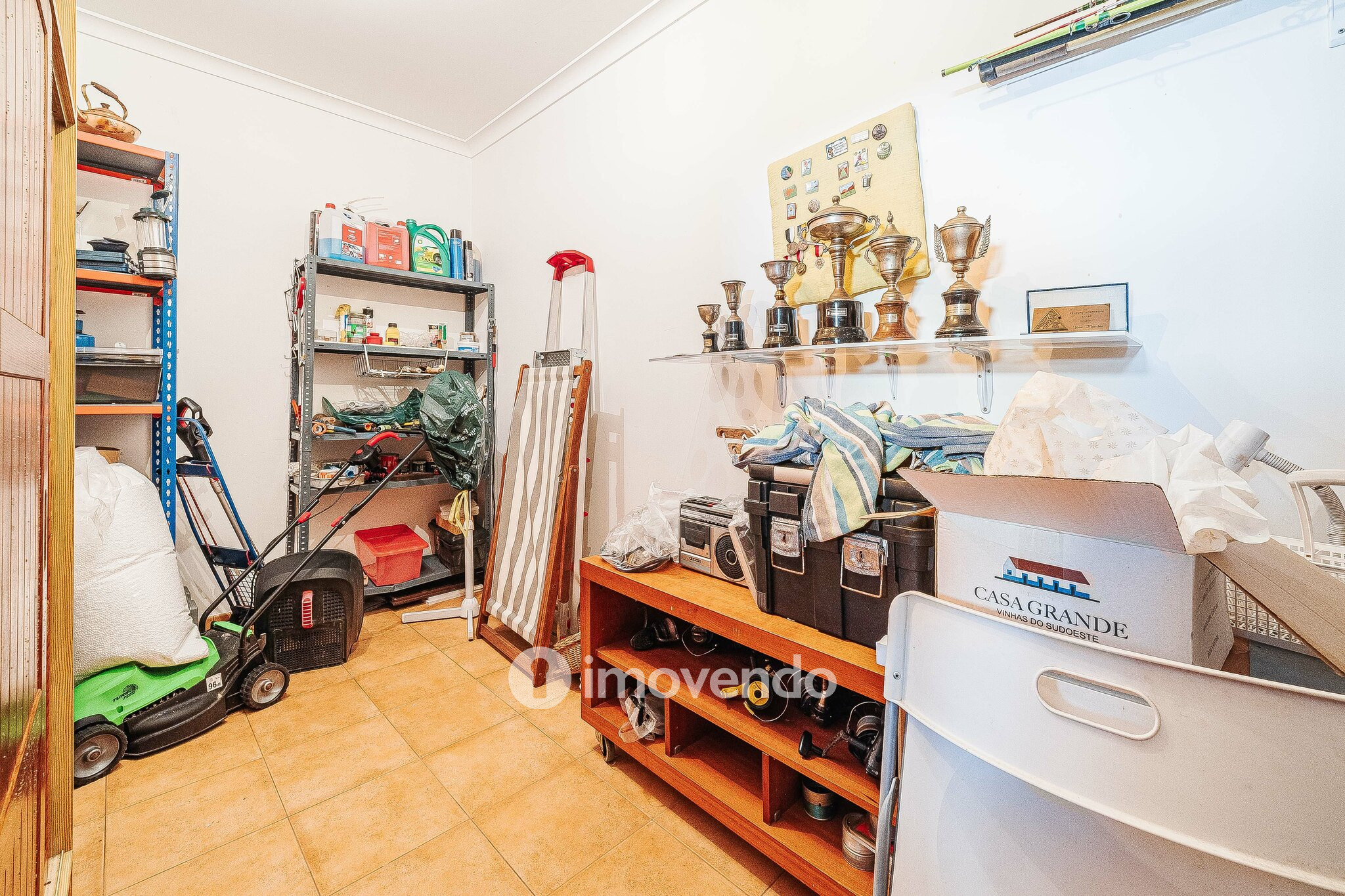 Moradia T4+2 cuidada, com jardim e terraço, em Sesimbra