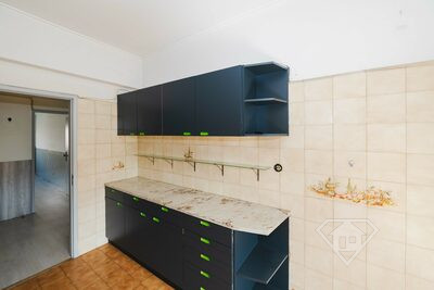 Apartamento T2, perto dos acessos a Lisboa, na Póvoa de Santo Adrião