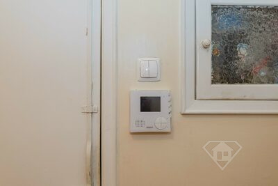 Apartamento T2 com varanda,  próximo da Fonte Luminosa da Alameda