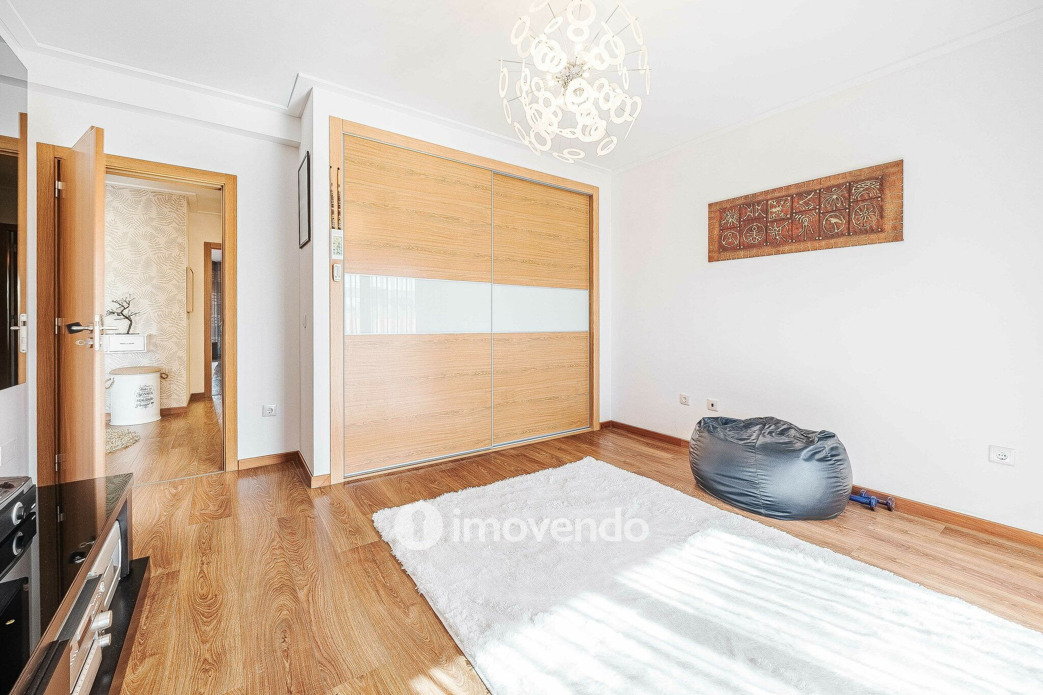 Apartamento T4 Duplex, com estacionamento e arrecadação, no Barreiro