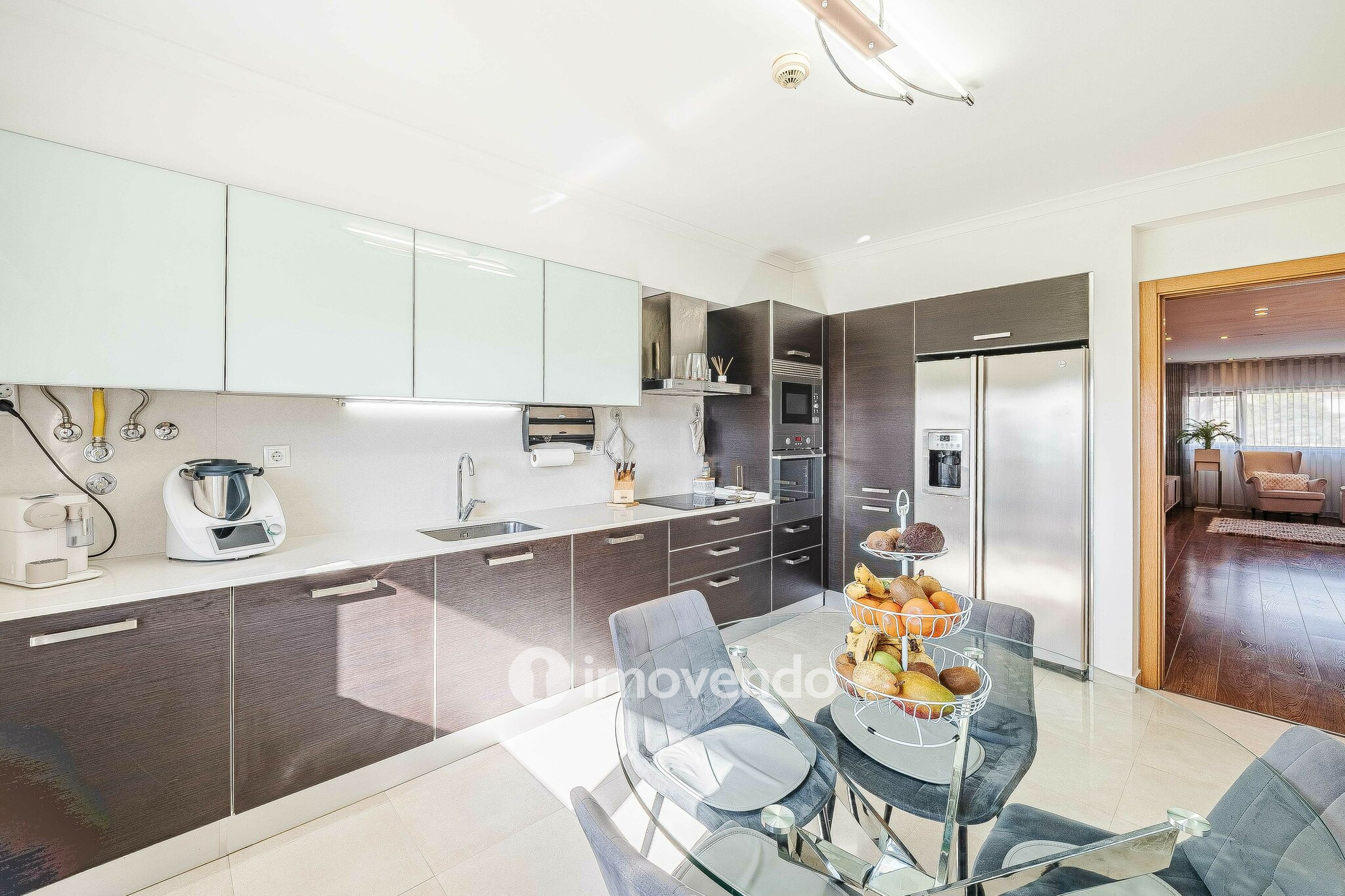 Apartamento T4 Duplex, com estacionamento e arrecadação, no Barreiro