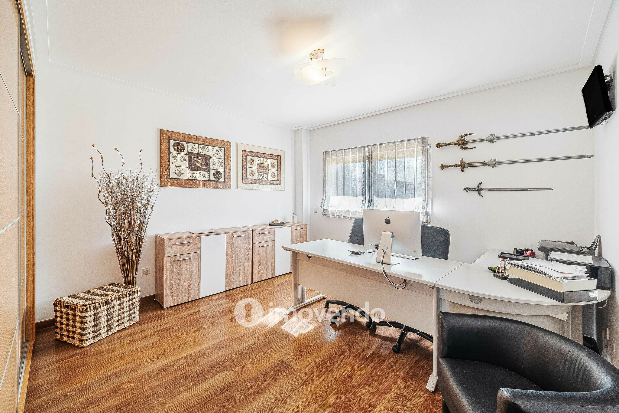 Apartamento T4 Duplex, com estacionamento e arrecadação, no Barreiro