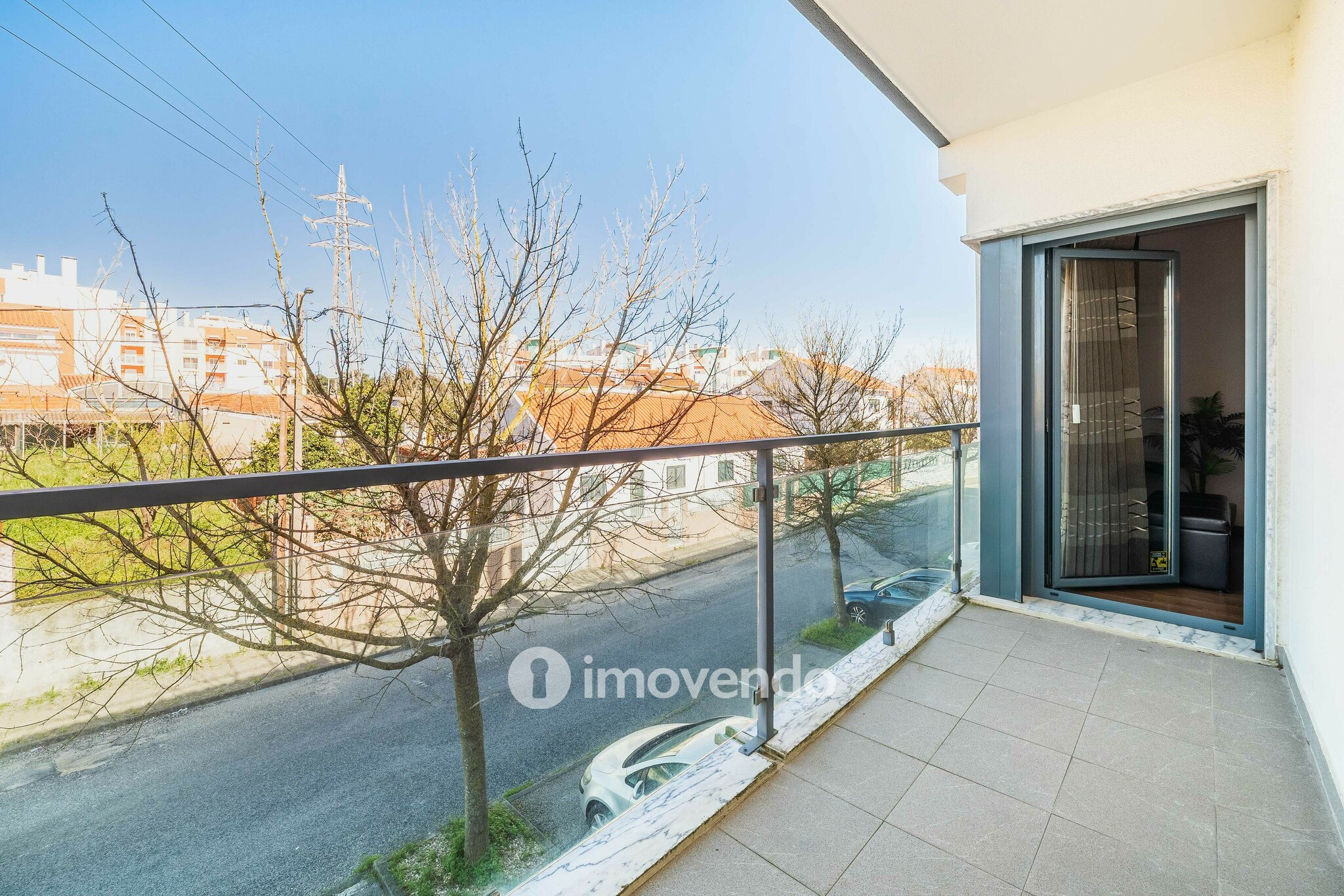 Apartamento T4 Duplex, com estacionamento e arrecadação, no Barreiro