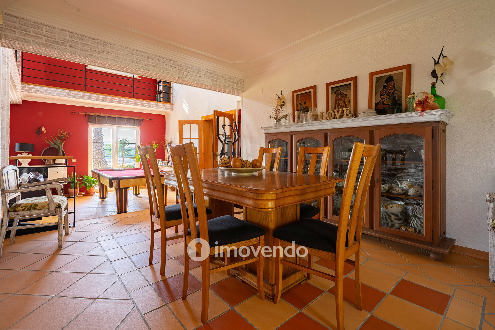 Moradia T3+1 com terreno com jardim, piscina e garagem, em Alenquer