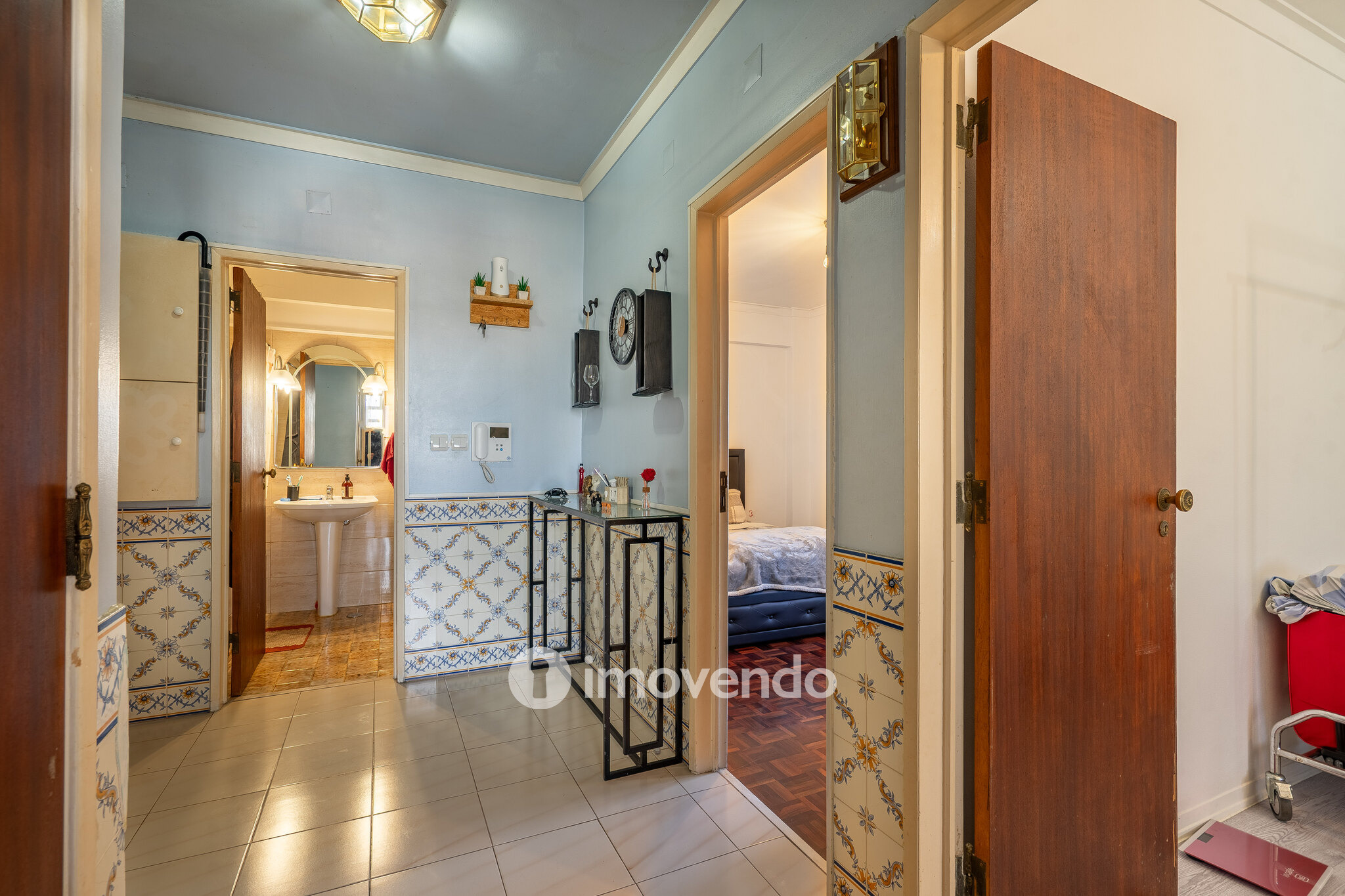 Apartamento T2 com vistas desafogadas, em Odivelas