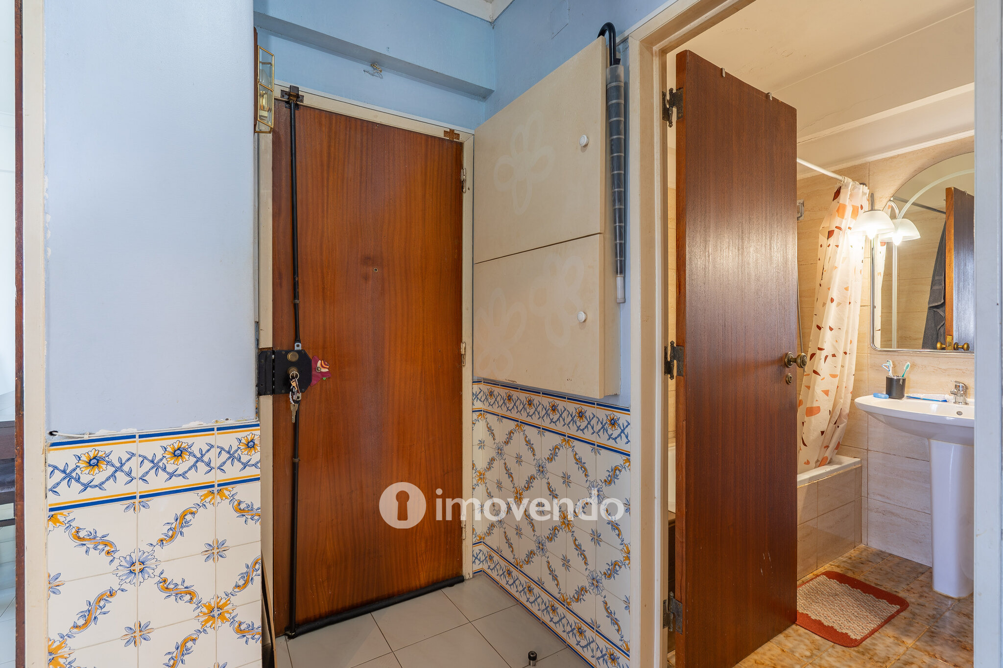 Apartamento T2 com vistas desafogadas, em Odivelas