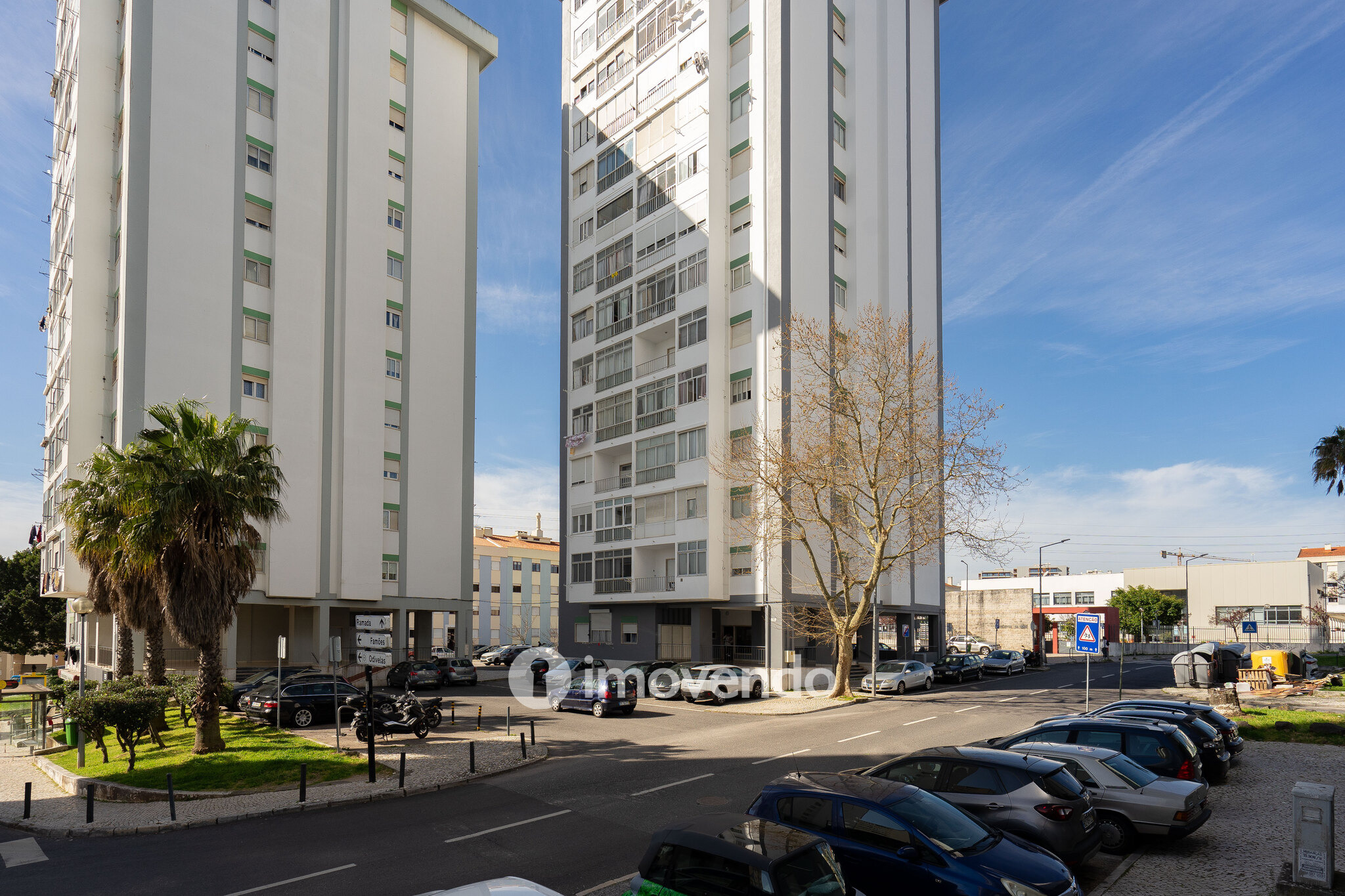 Apartamento T2 com vistas desafogadas, em Odivelas