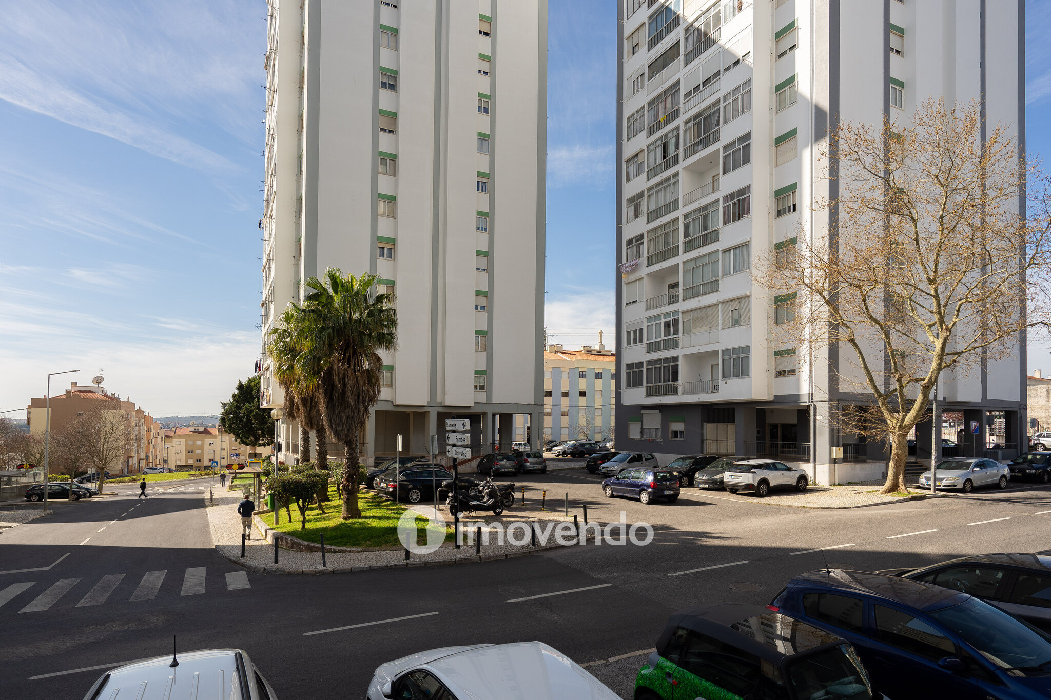 Apartamento T2 com vistas desafogadas, em Odivelas