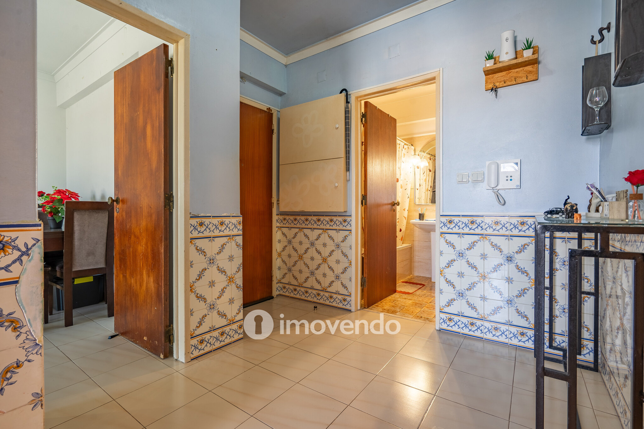 Apartamento T2 com vistas desafogadas, em Odivelas