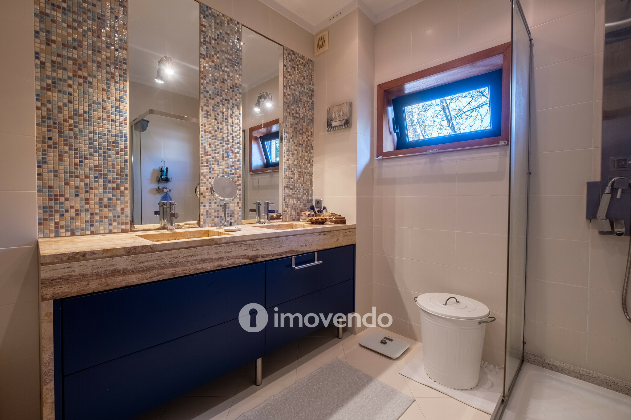 Moradia T3+3 exclusiva, com piscina e perto da praia, em Espinho