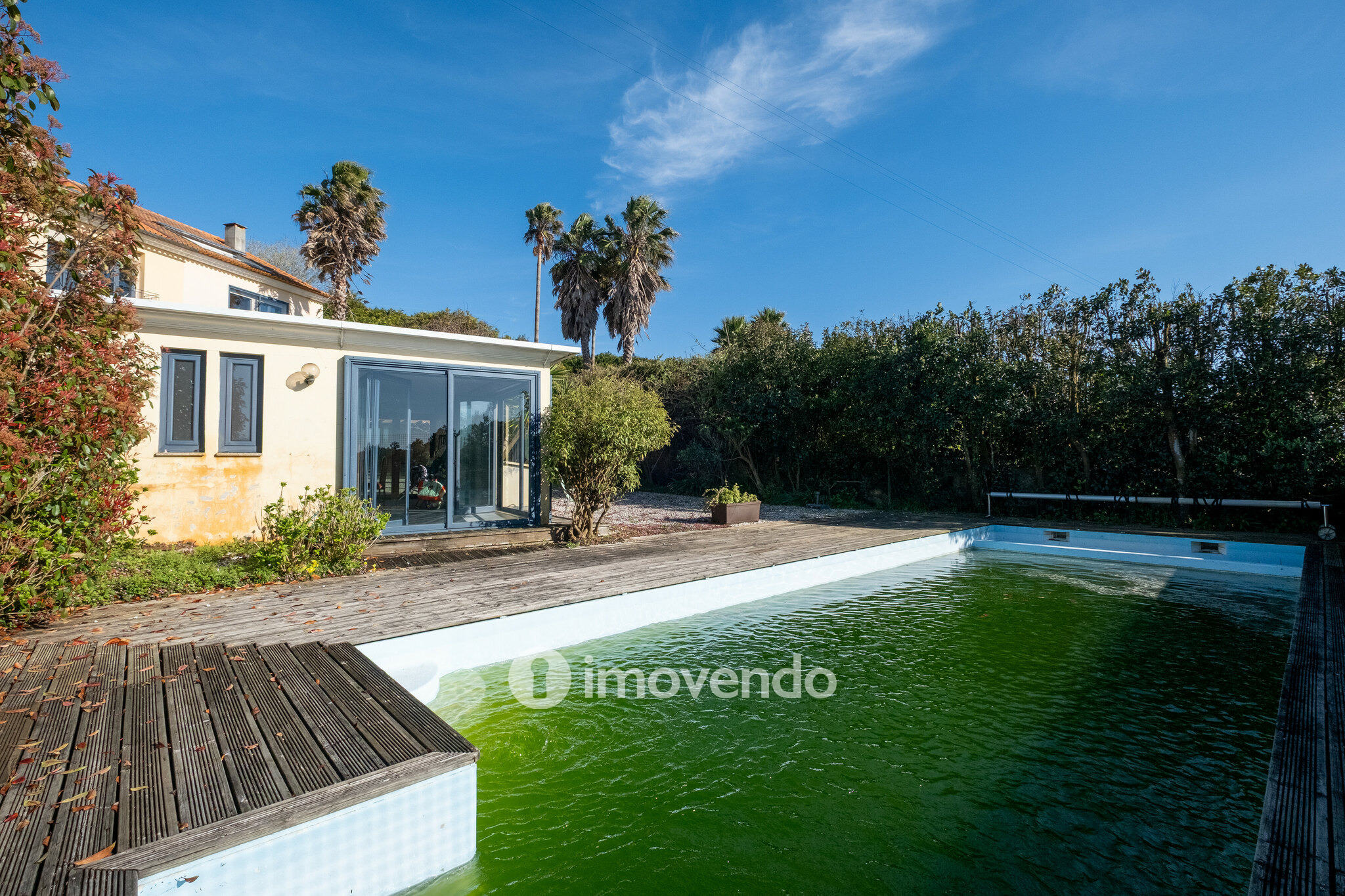 Moradia T3+3 exclusiva, com piscina e perto da praia, em Espinho