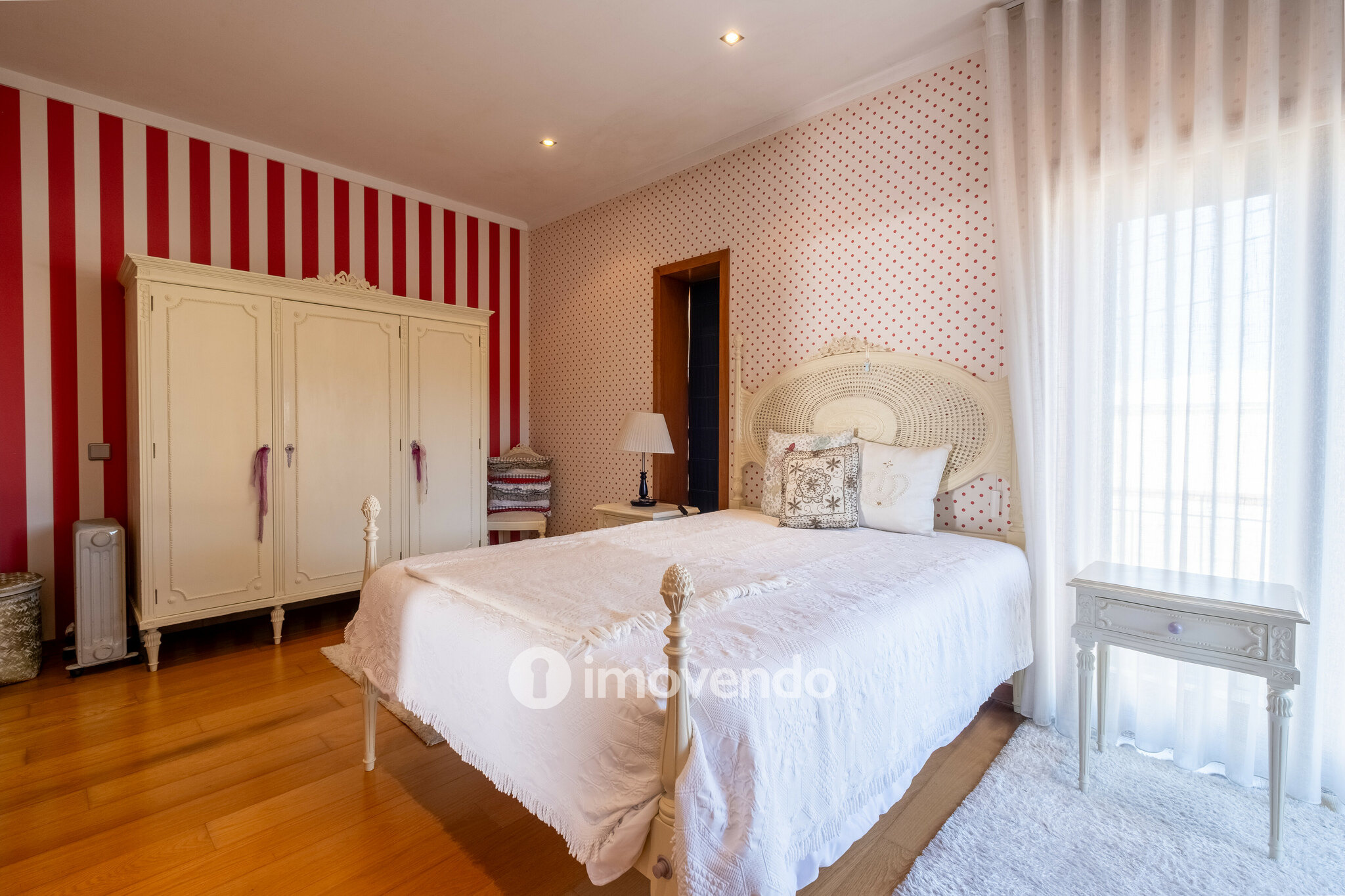 Moradia T3+3 exclusiva, com piscina e perto da praia, em Espinho