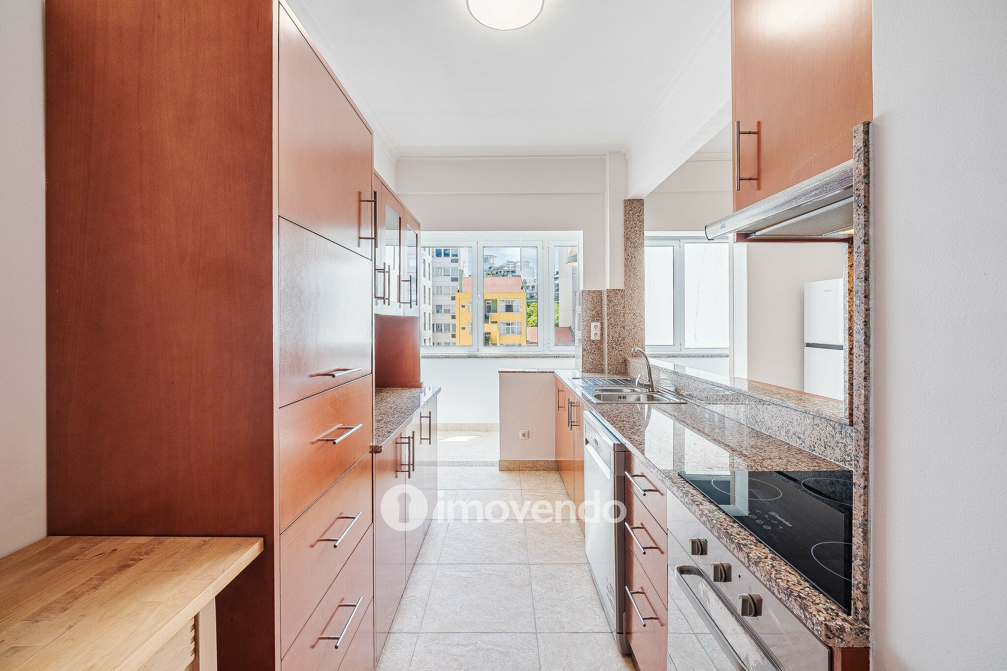 Apartamento T3 exclusivo, na icónica Avenida Visconde de Valmor