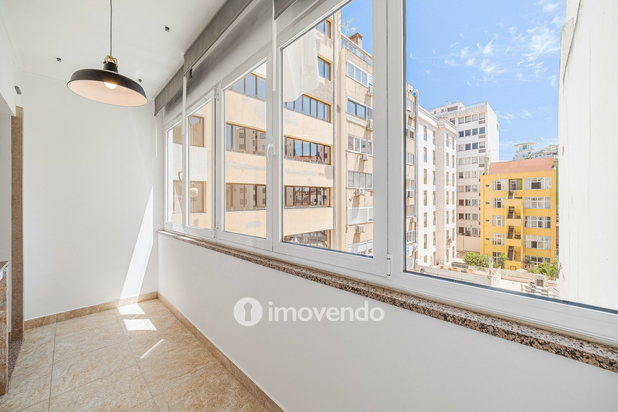 Apartamento T3 exclusivo, na icónica Avenida Visconde de Valmor