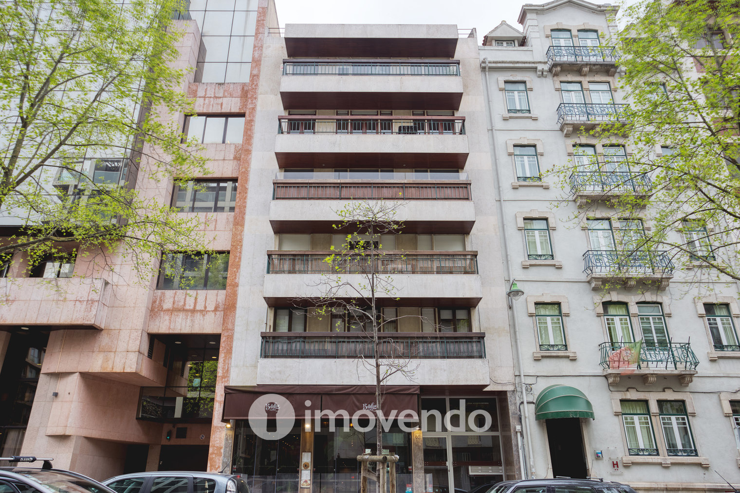 Apartamento T3 exclusivo, na icónica Avenida Visconde de Valmor
