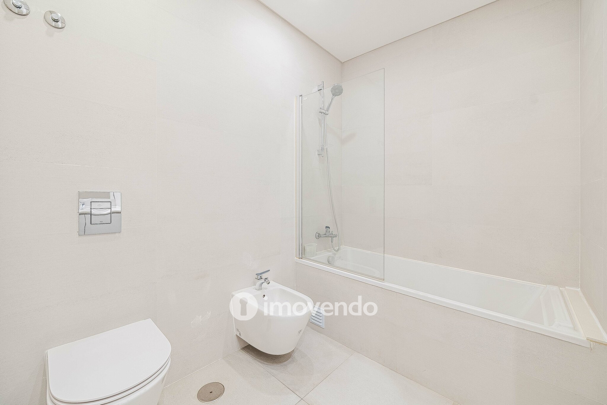 Apartamento T3 moderno, com garagem, na Póvoa de Santa Iria