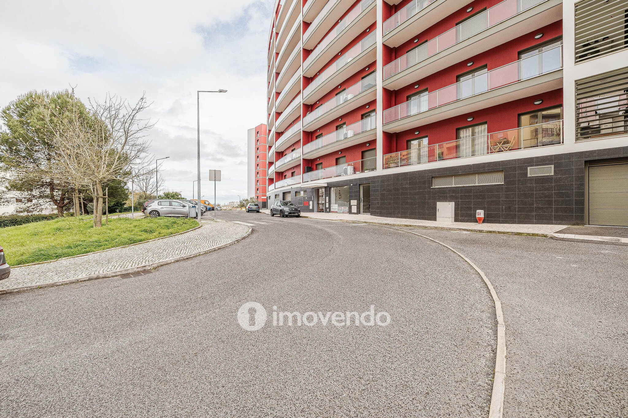 Apartamento T3 moderno, com garagem, na Póvoa de Santa Iria