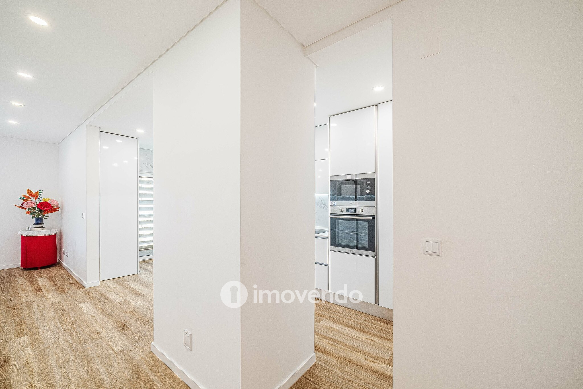 Apartamento T3 moderno, com garagem, na Póvoa de Santa Iria