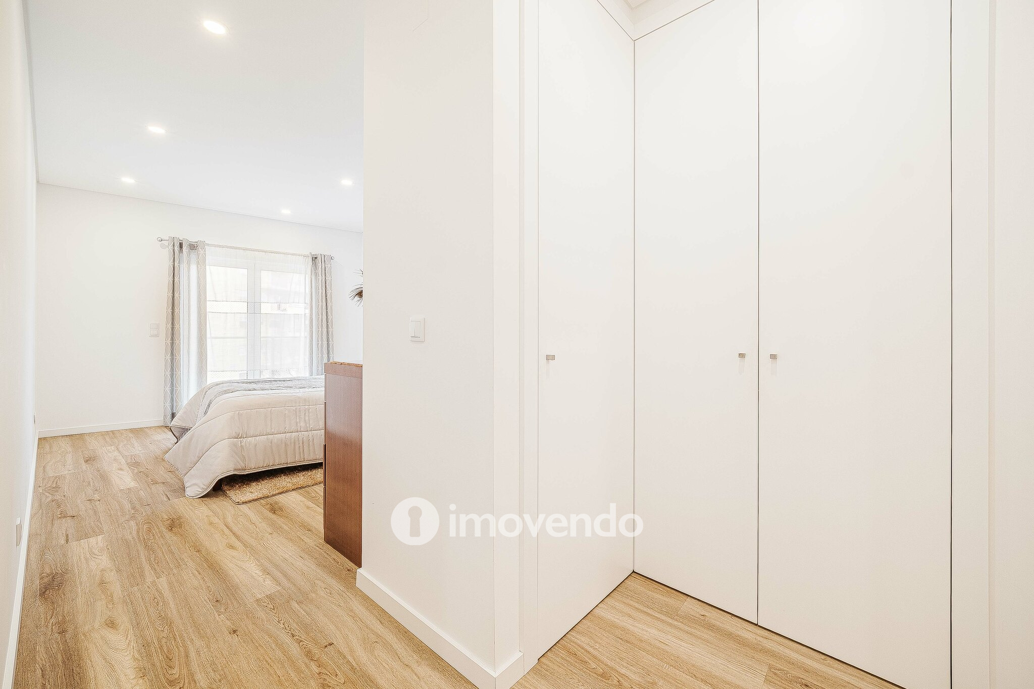 Apartamento T3 moderno, com garagem, na Póvoa de Santa Iria