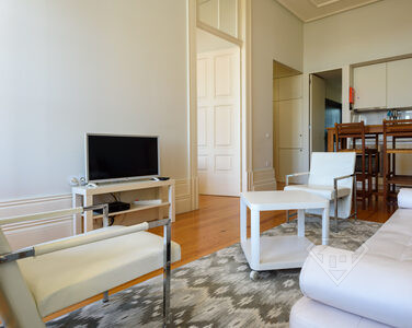 Apartamento T1 remodelado e numa localização ímpar, no centro do Porto