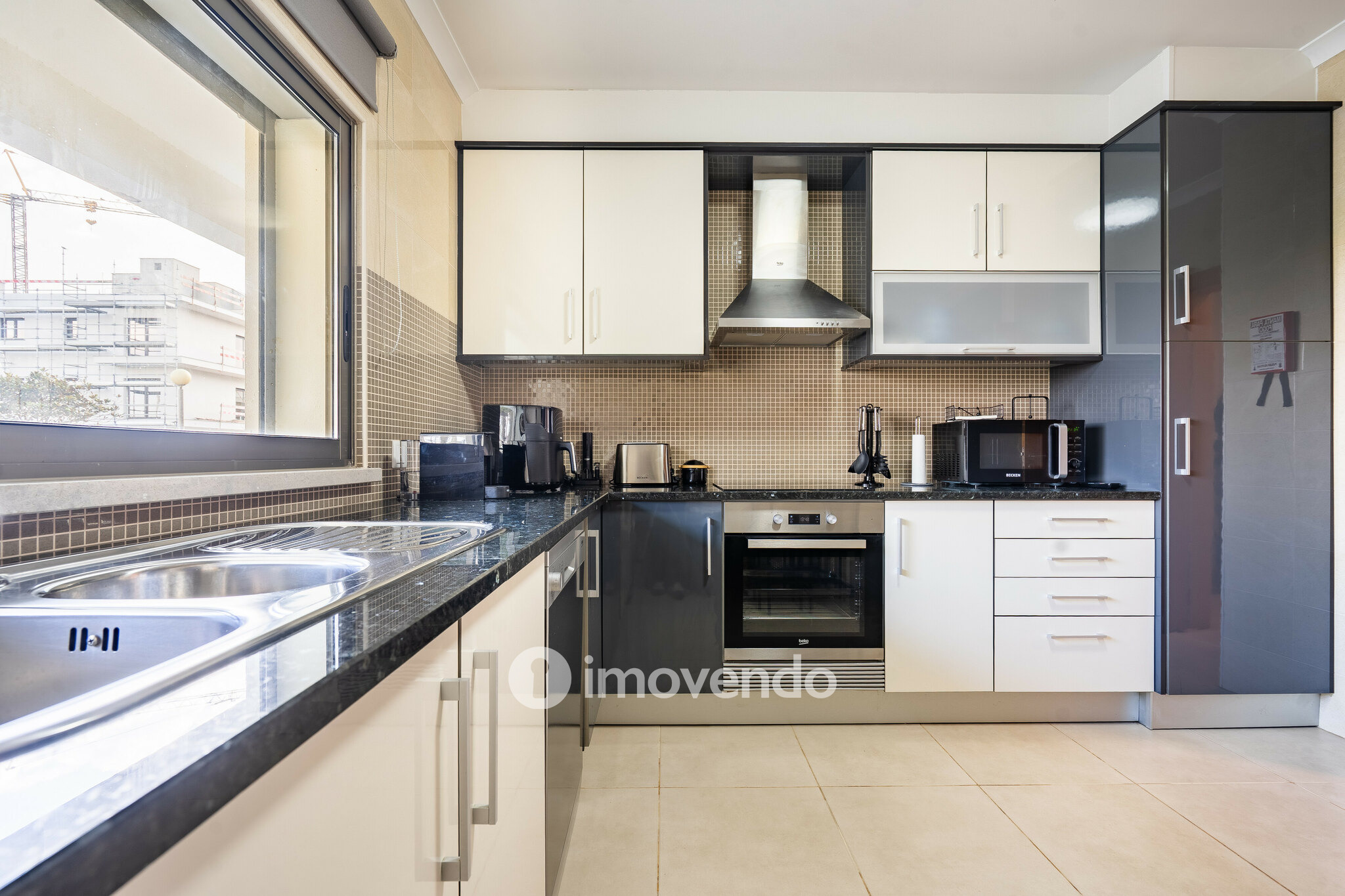 Apartamento T2 exclusivo, a 300m da praia da Consolação, em Peniche