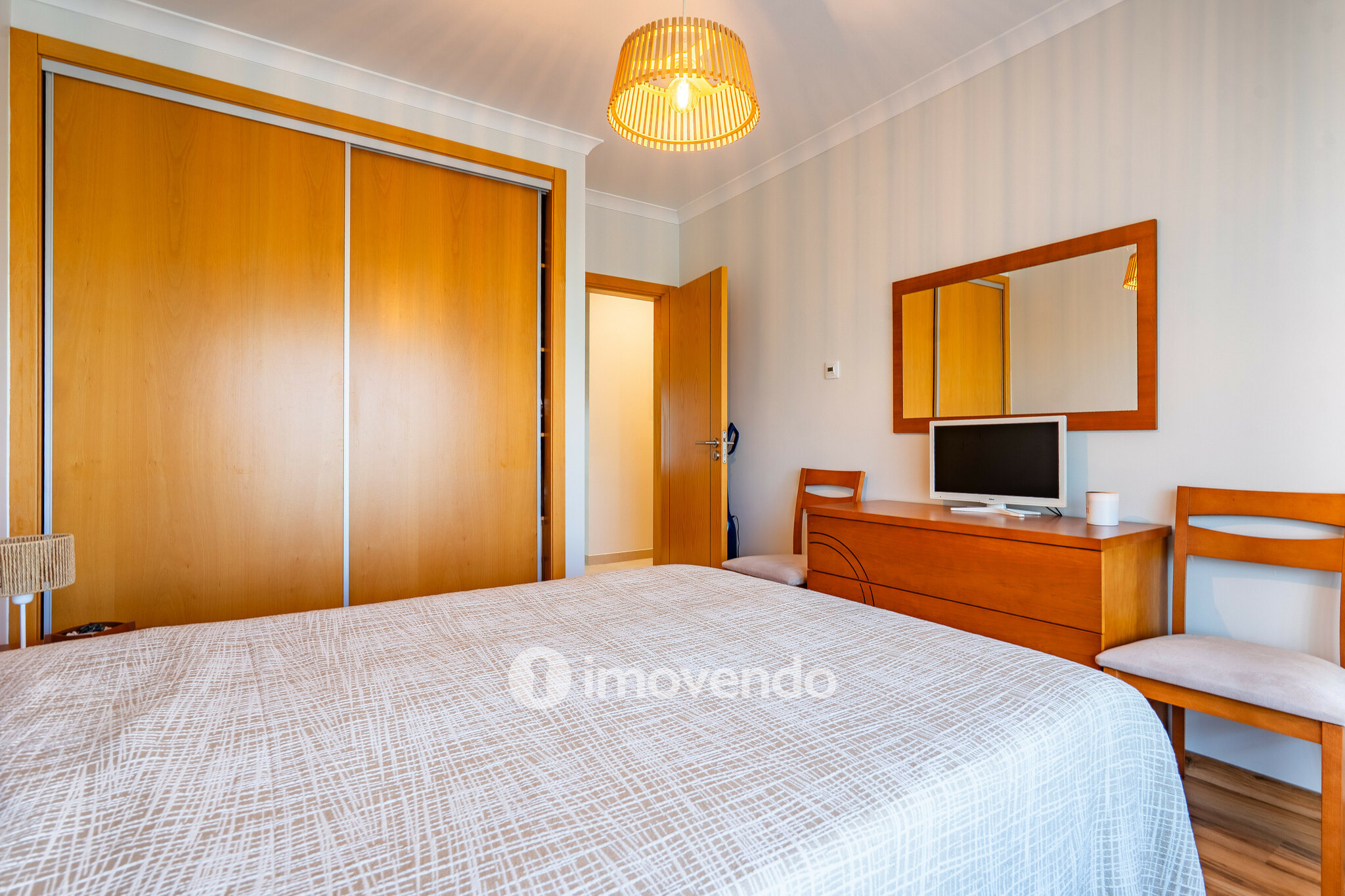 Apartamento T2 exclusivo, a 300m da praia da Consolação, em Peniche