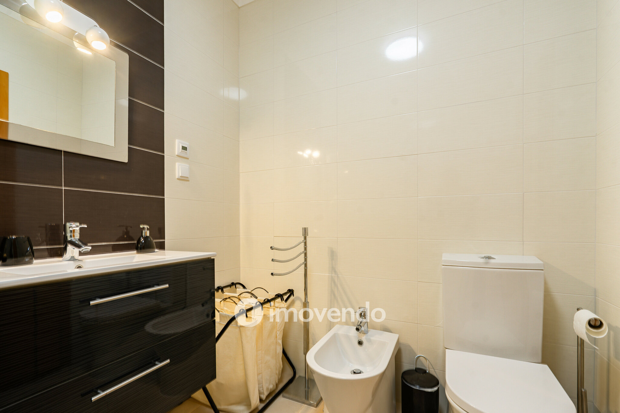 Apartamento T2 exclusivo, a 300m da praia da Consolação, em Peniche