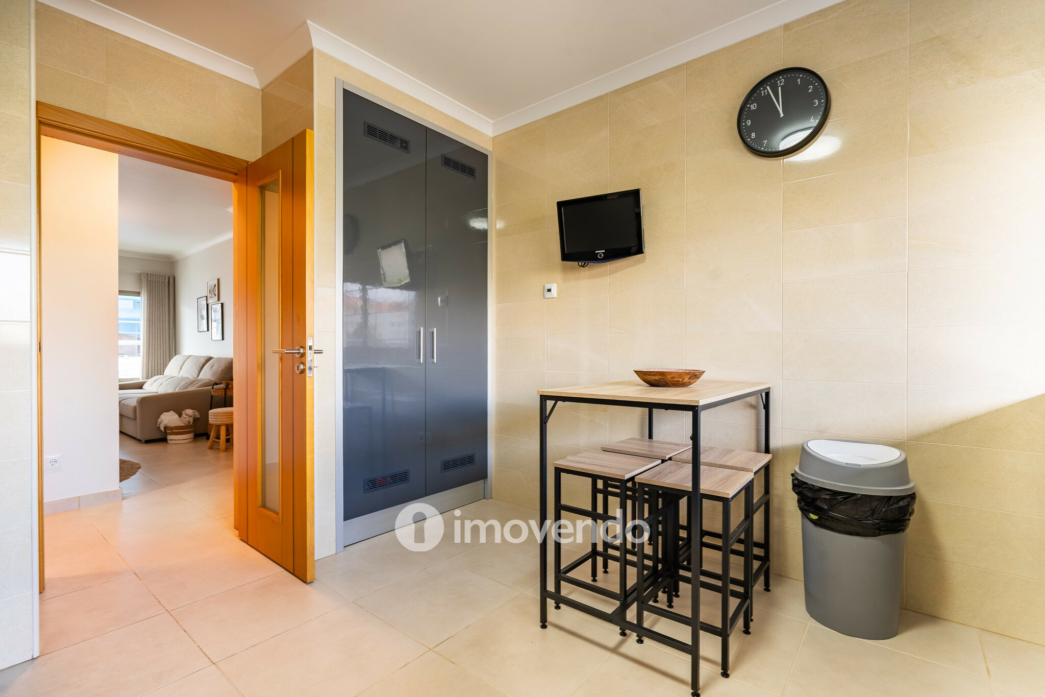 Apartamento T2 exclusivo, a 300m da praia da Consolação, em Peniche