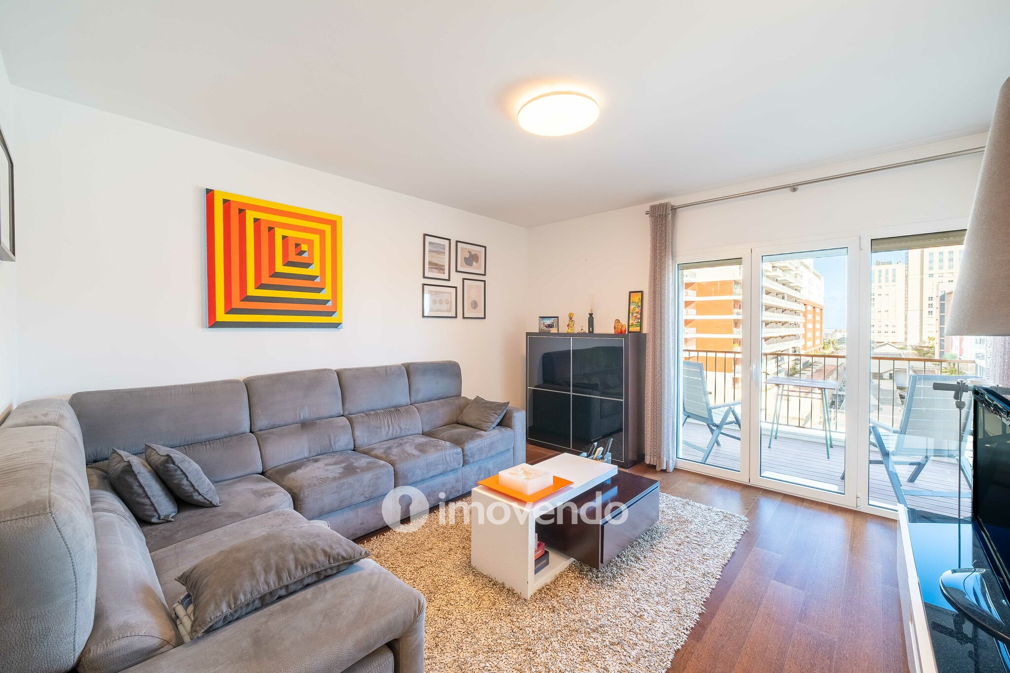 Apartamento T1 moderno e exclusivo, com estacionamento, nos Olivais