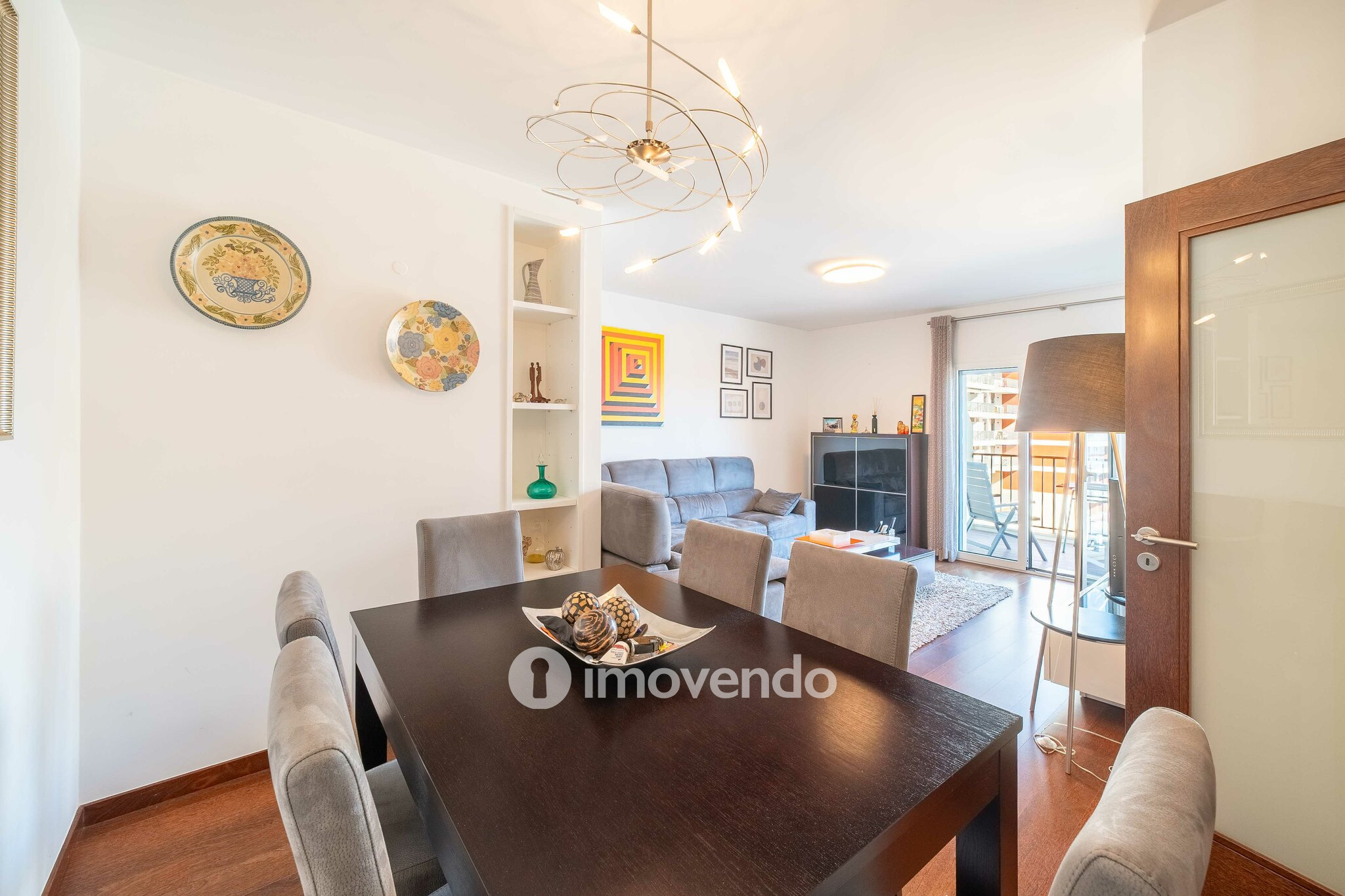 Apartamento T1 moderno e exclusivo, com estacionamento, nos Olivais