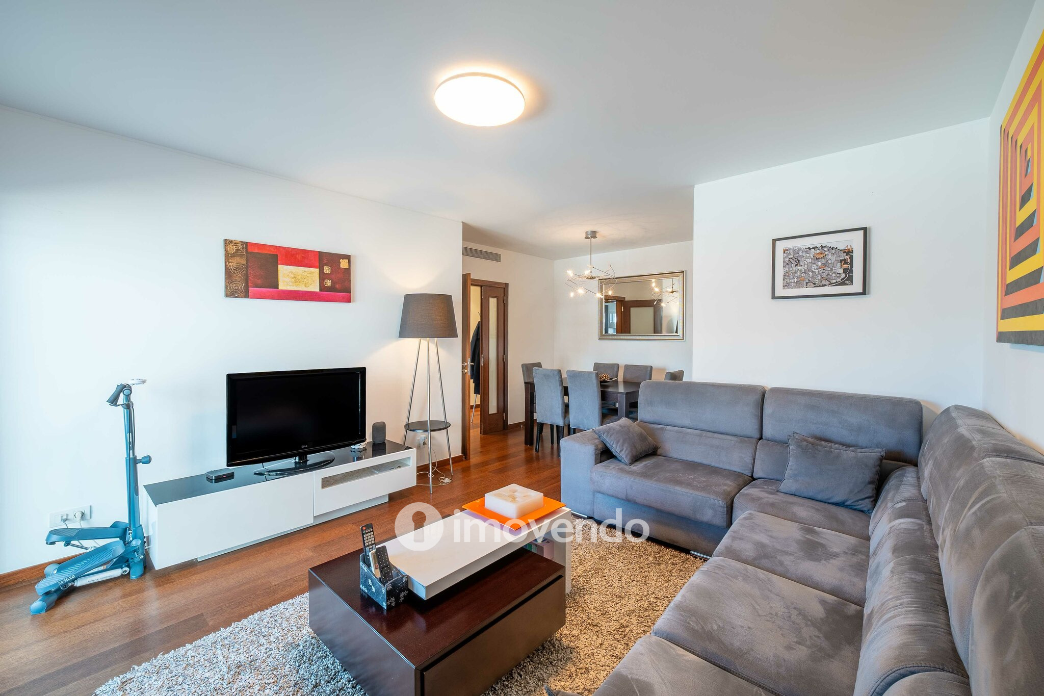 Apartamento T1 moderno e exclusivo, com estacionamento, nos Olivais