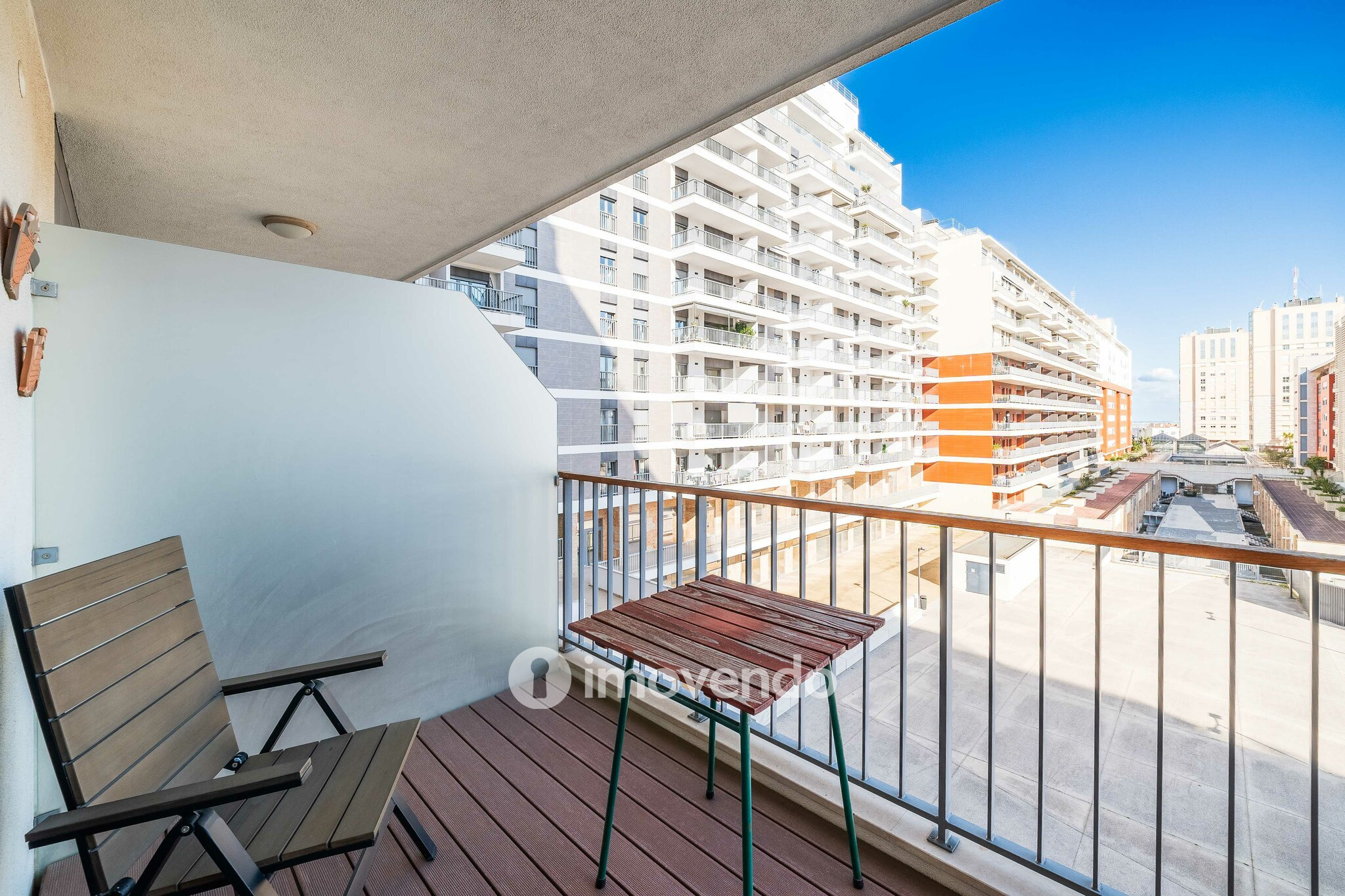 Apartamento T1 moderno e exclusivo, com estacionamento, nos Olivais