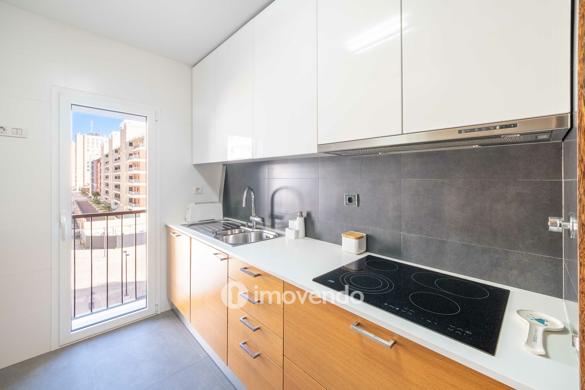 Apartamento T1 moderno e exclusivo, com estacionamento, nos Olivais