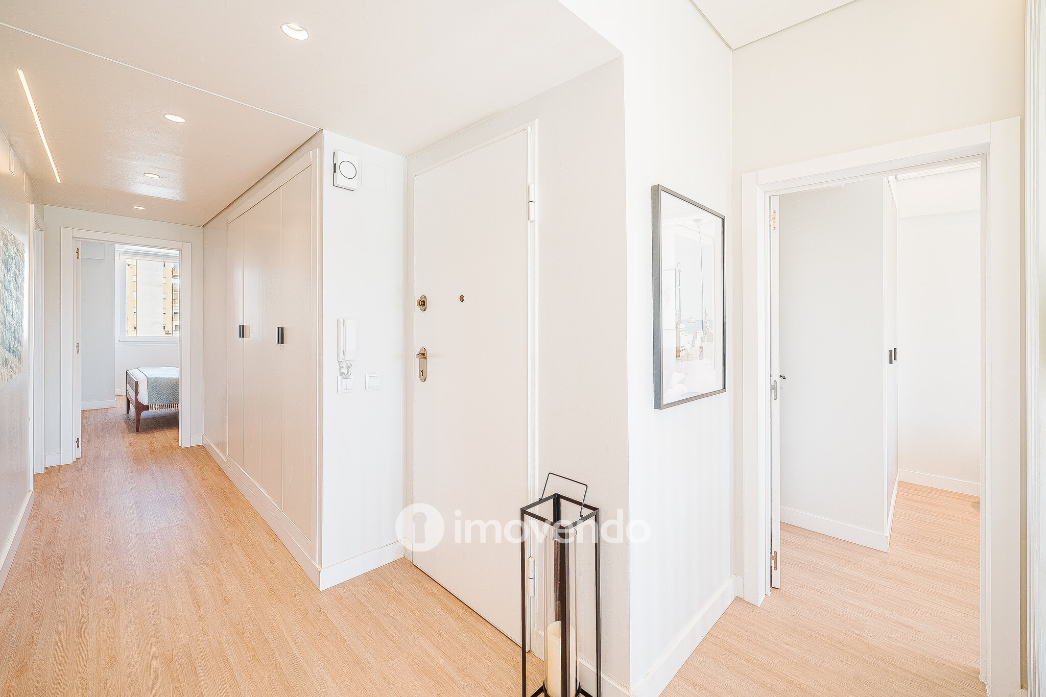 Apartamento T3 totalmente remodelado e mobilado, na Costa da Caparica