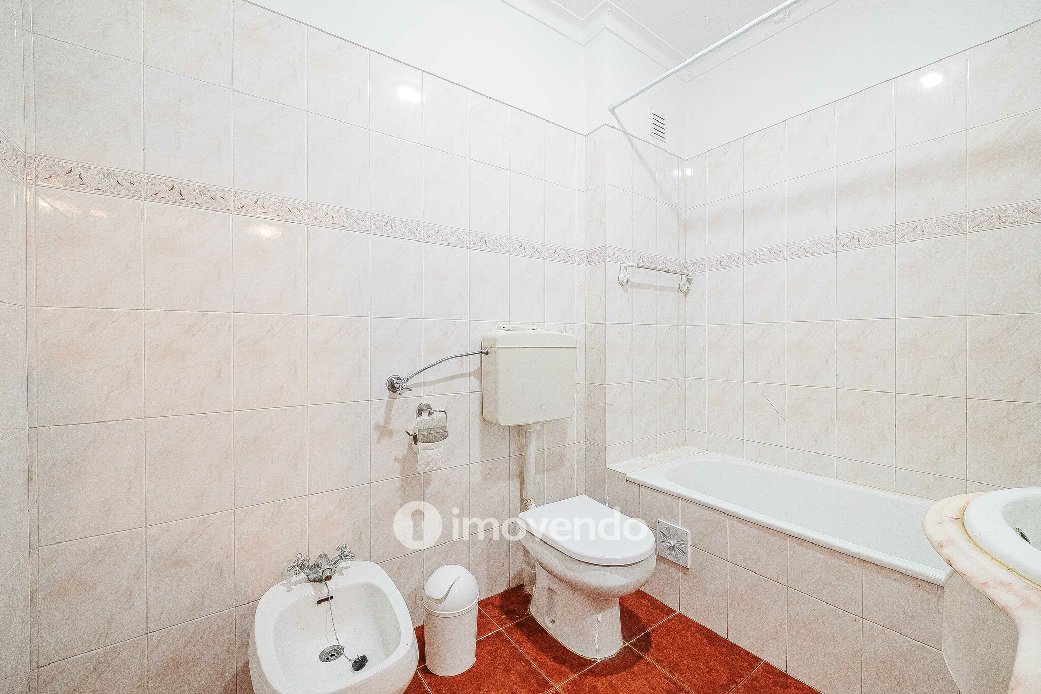 Apartamento T2 com vistas sobre o Tejo, no Seixal